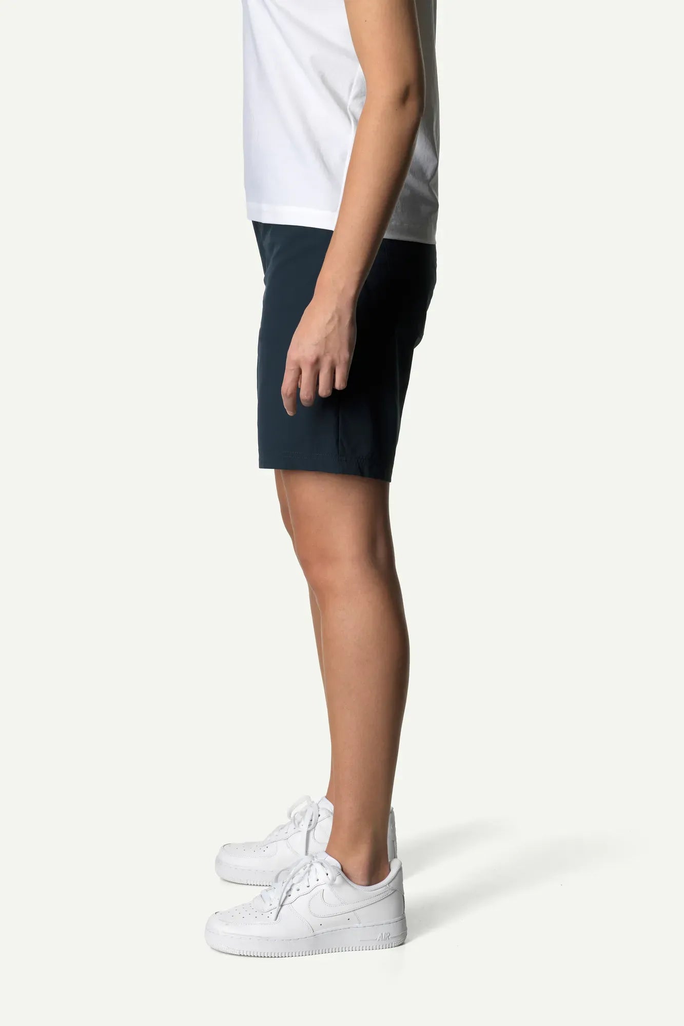 houdini-dock-w-s-shorts-true-black-recycelt image 6