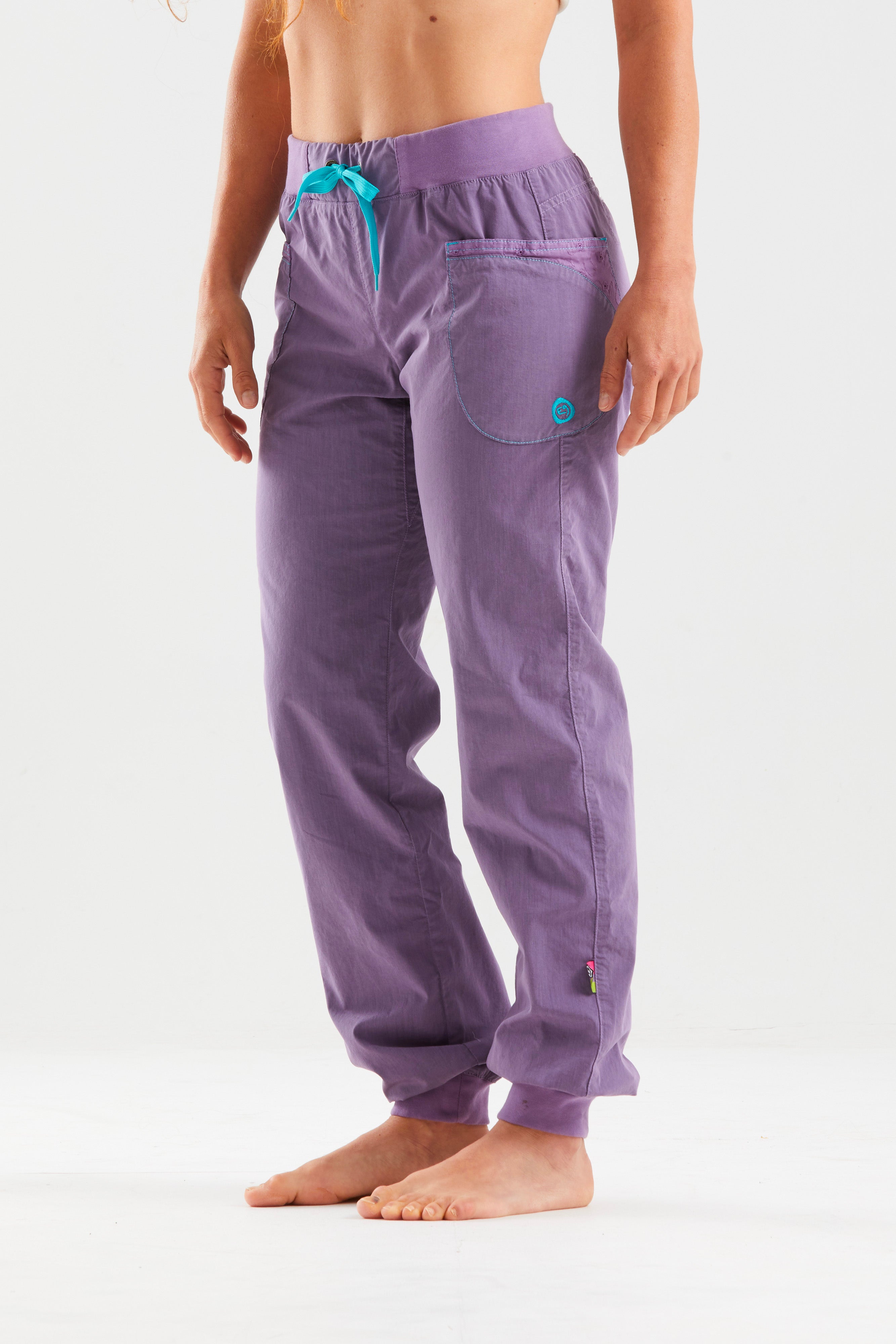 e9-joee-kletterhose-agave-828-bio-baumwolle-slim-fit image 1