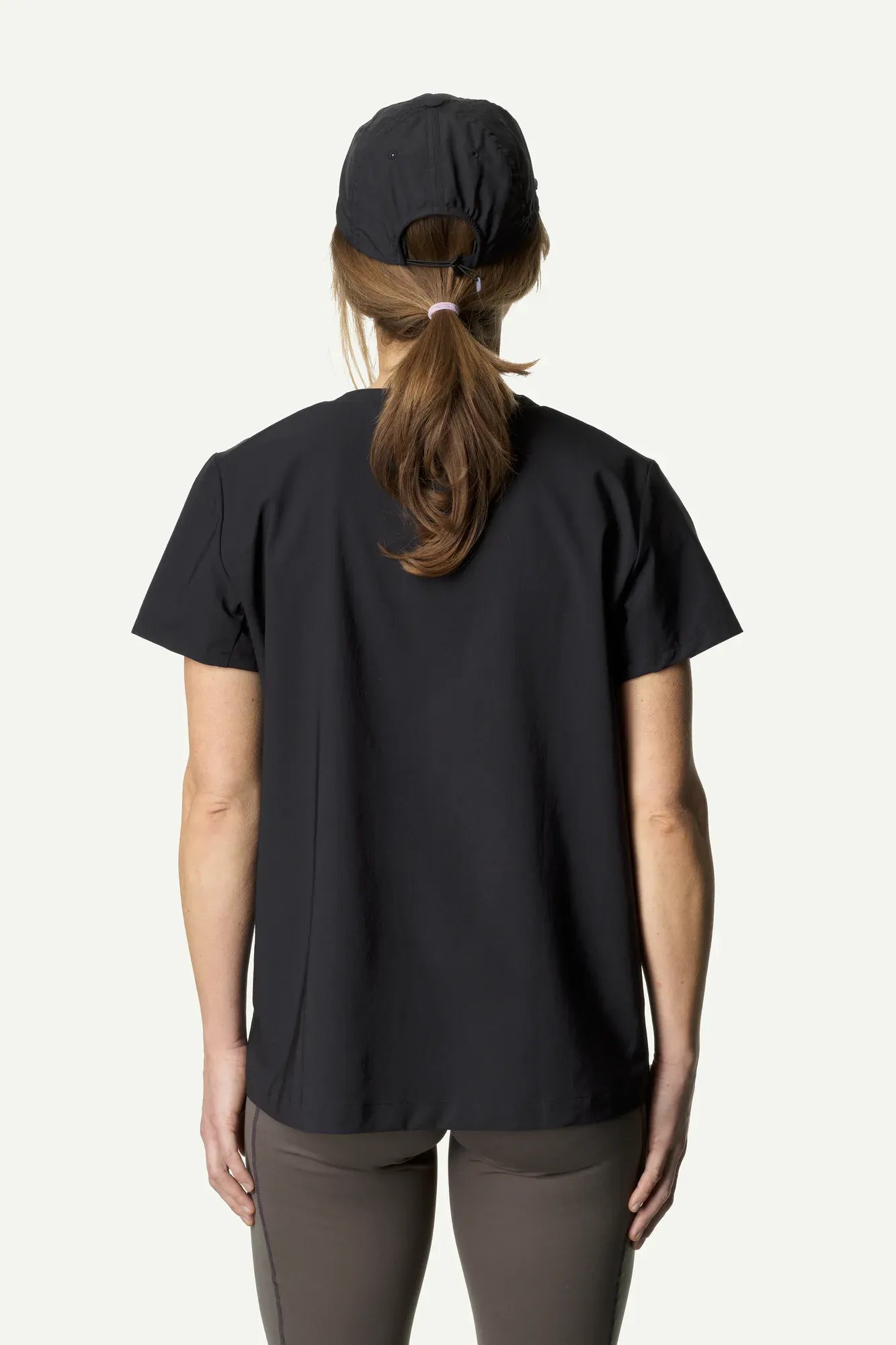 houdini-cover-tee-ii-t-shirt-damen-true-black-schnell image 6