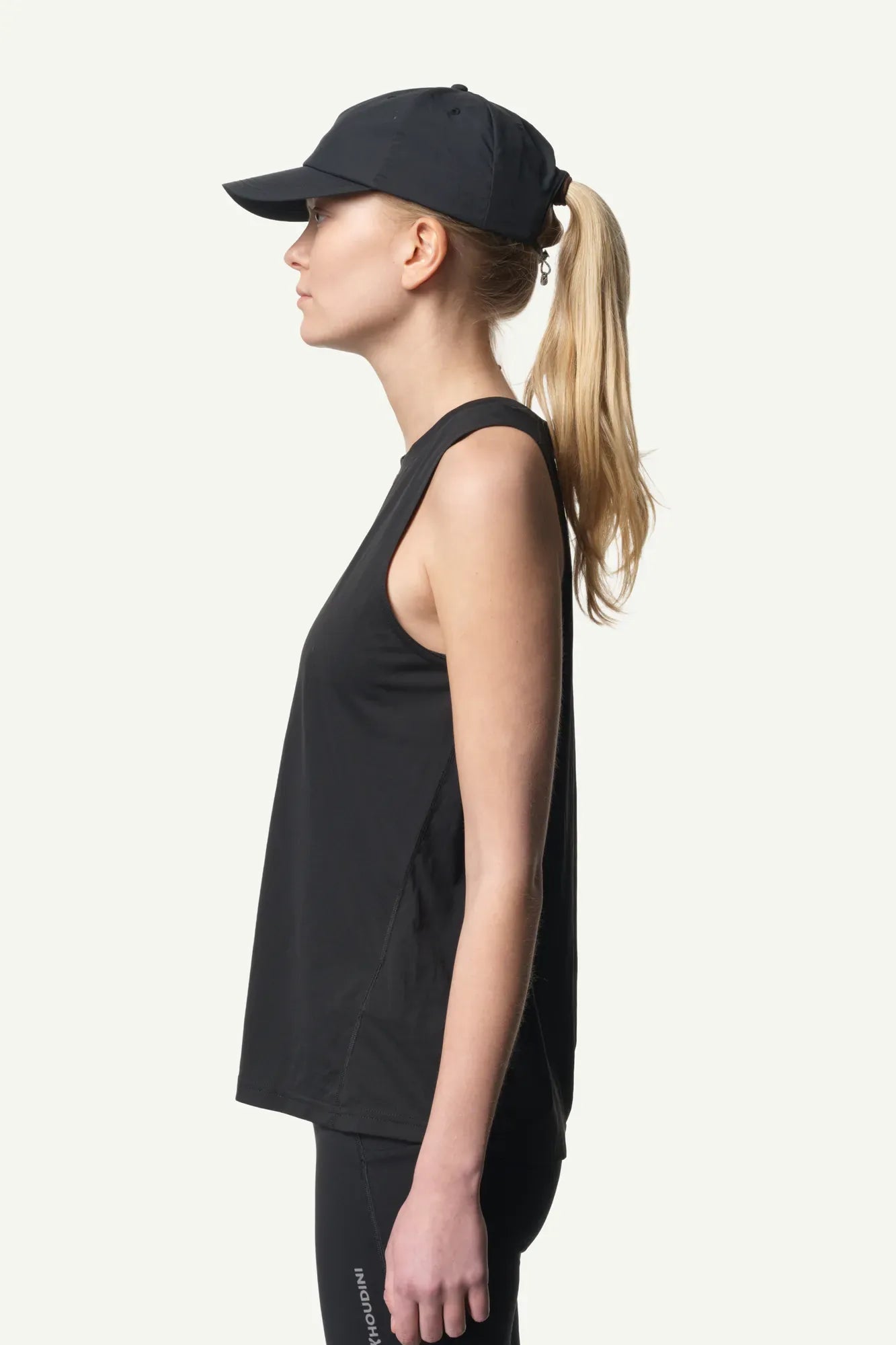 houdini-pace-w-s-pace-air-tank-true-black-polyester image 5