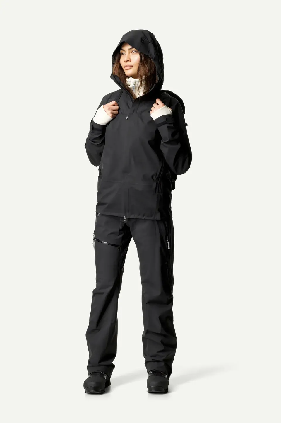 houdini-bff-jacket-hardshelljacke-damen-true-black-wasserdicht image 1