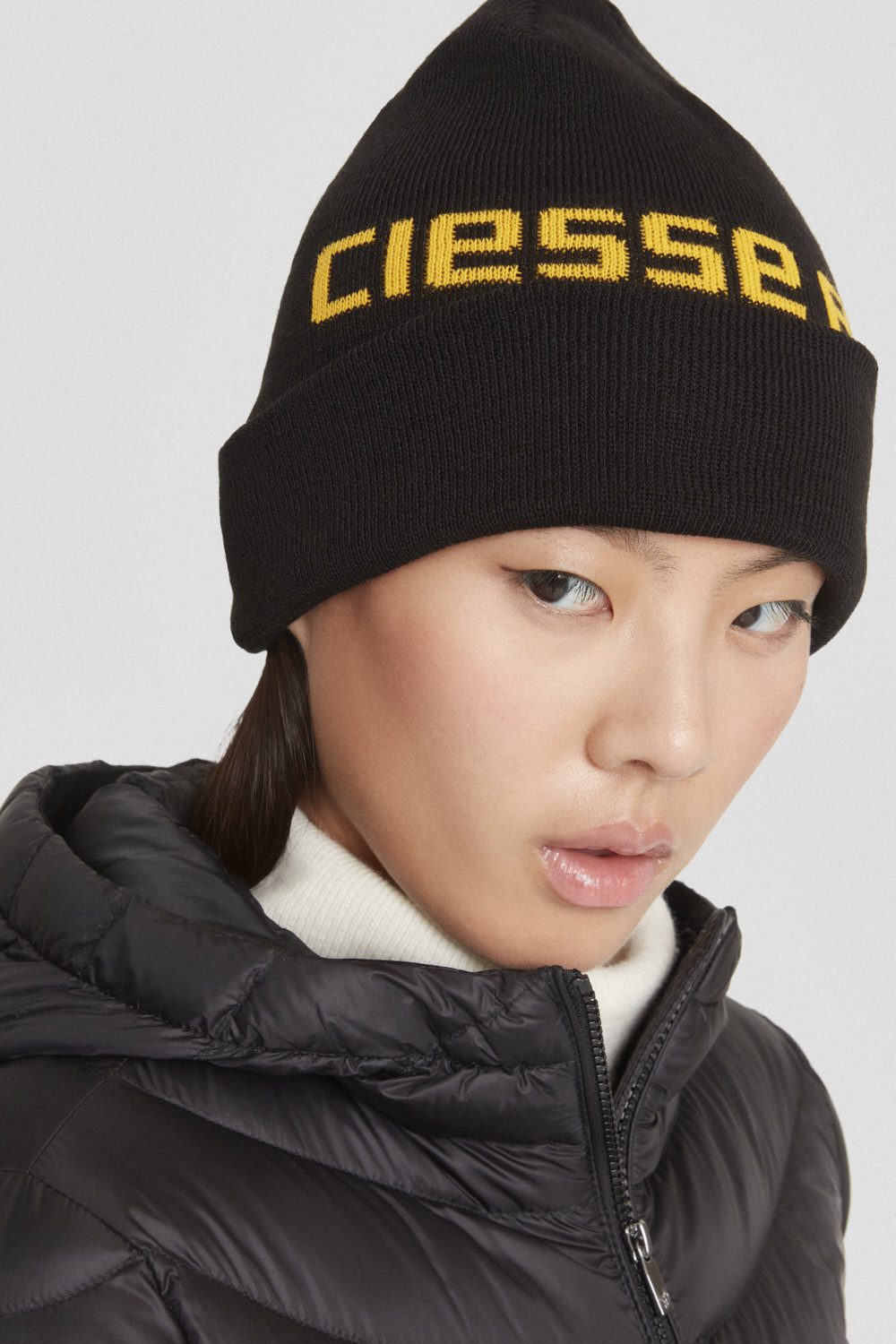 ciesse-outdoor-beanie-schwarze-strickm-tze-mit-umschlag-unisex image 2