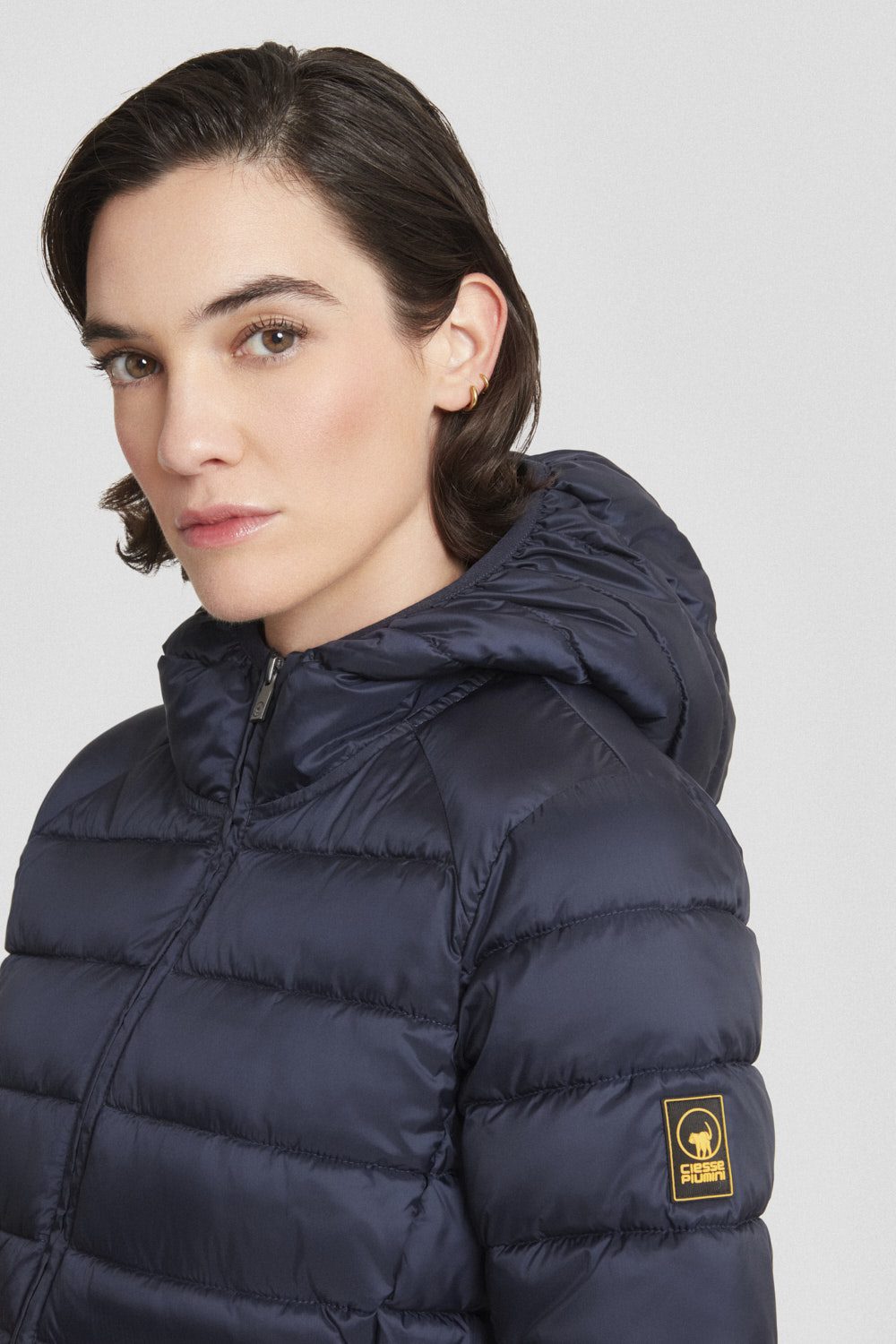 ciesse-piumini-winterjacke-kurz-schwarz-recycelt-mit-kapuze image 3
