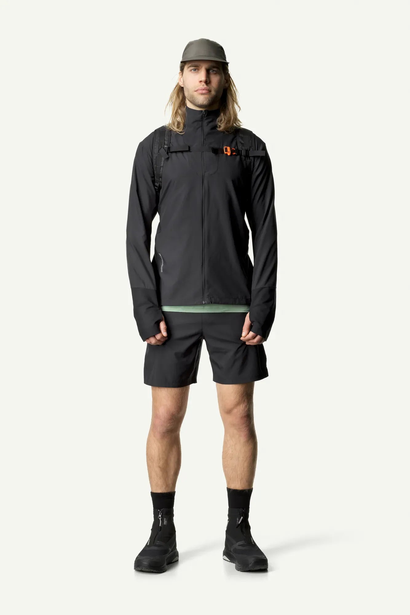 houdini-pace-wind-jacket-herren-true-black-ultraleicht image 1