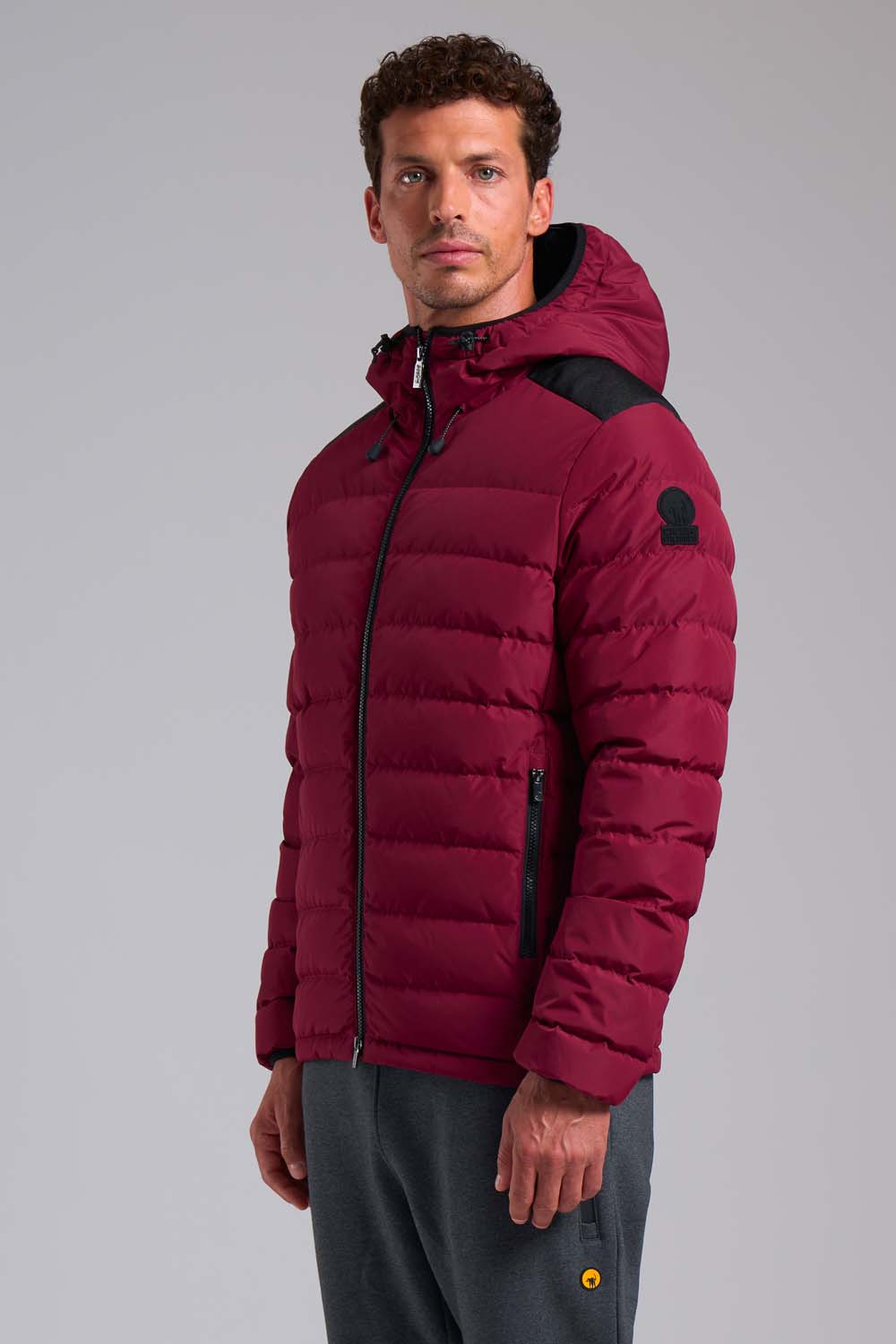 ciesse-stevenson-kurze-daunenjacke-rot-mit-kapuze-daune image 1