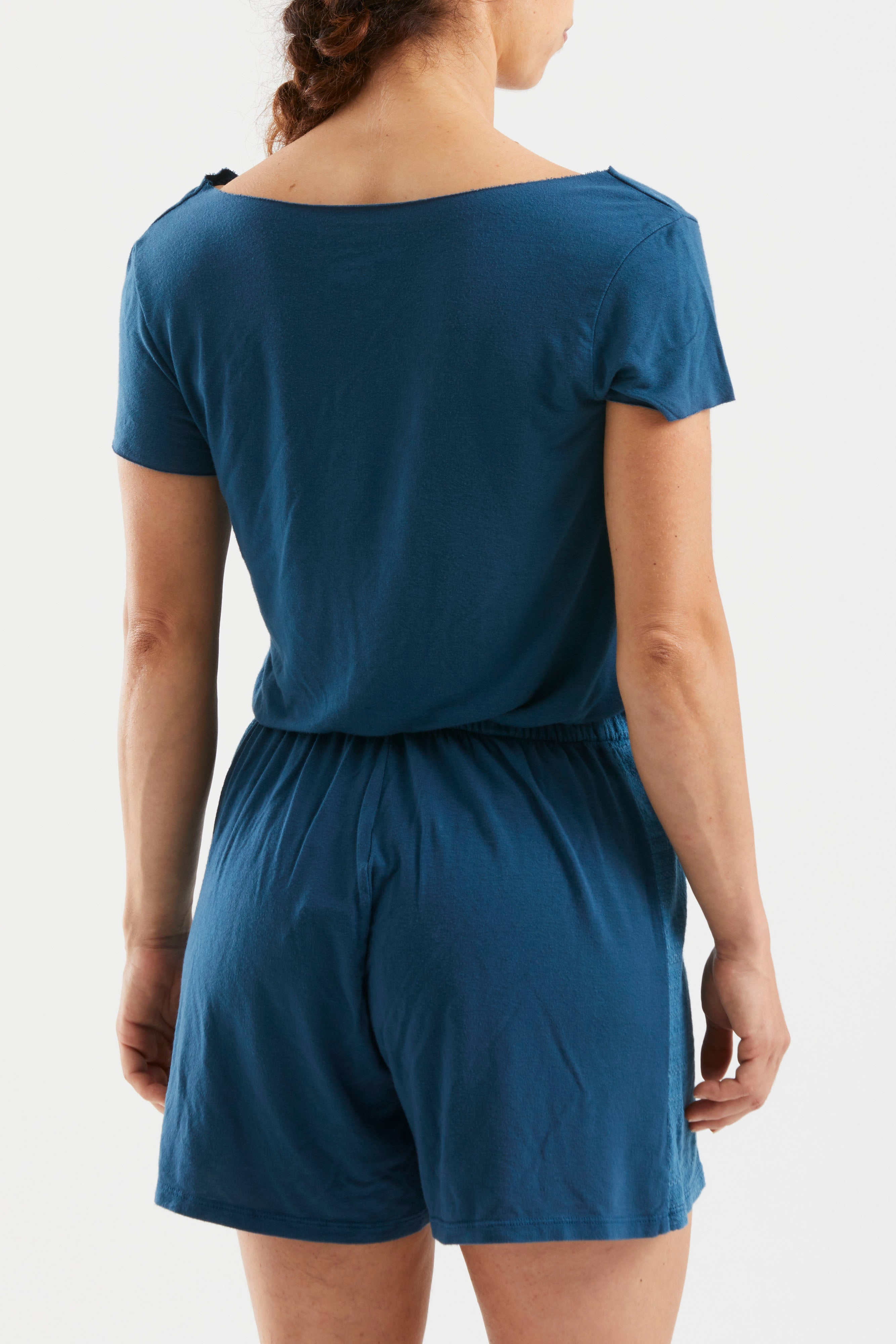 e9-matilde-kleid-agave-bambus-jumpsuit-klettern image 3