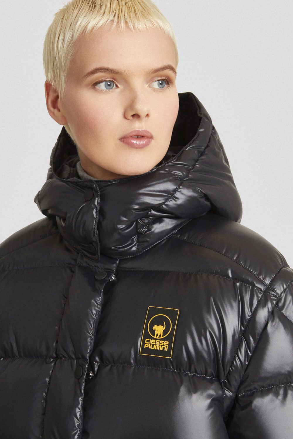 ciesse-outdoor-piumino-schwarze-steppjacke-mit-kapuze-weste image 3