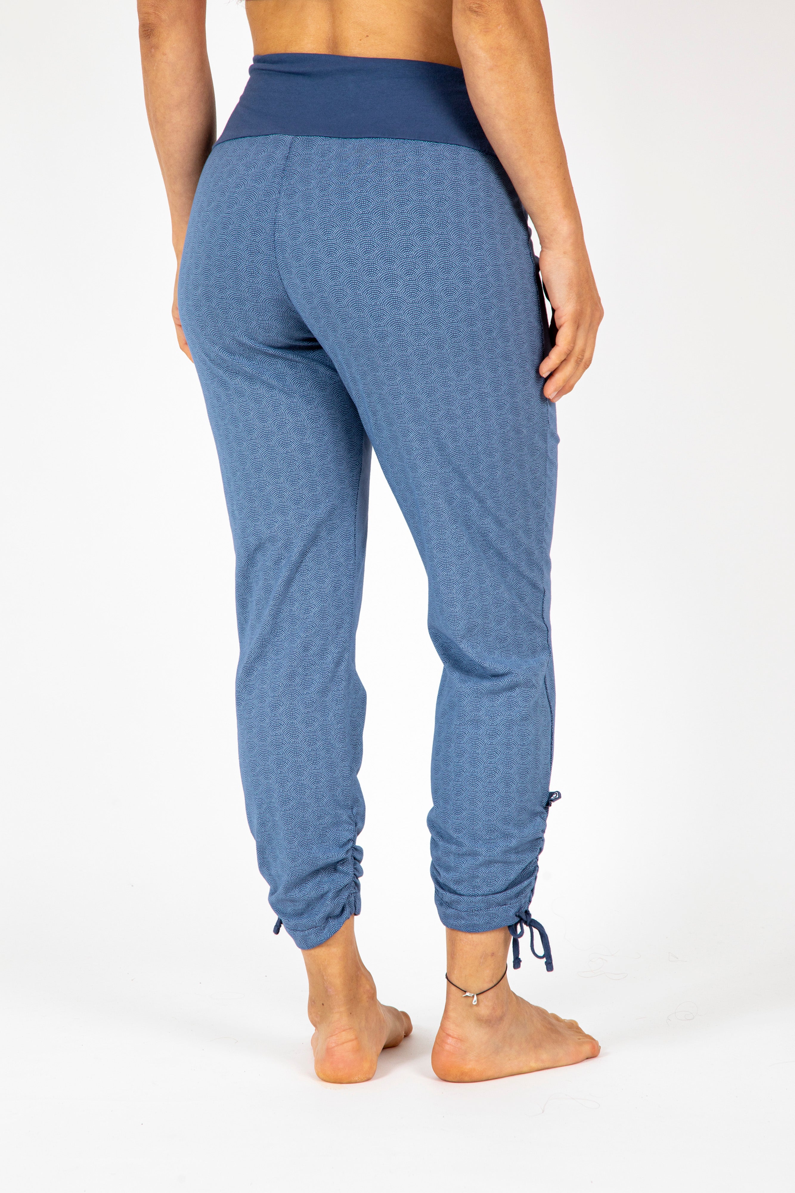 e9-ilona-3-4-shorts-vintage-blue-bio-baumwolle-slim image 2
