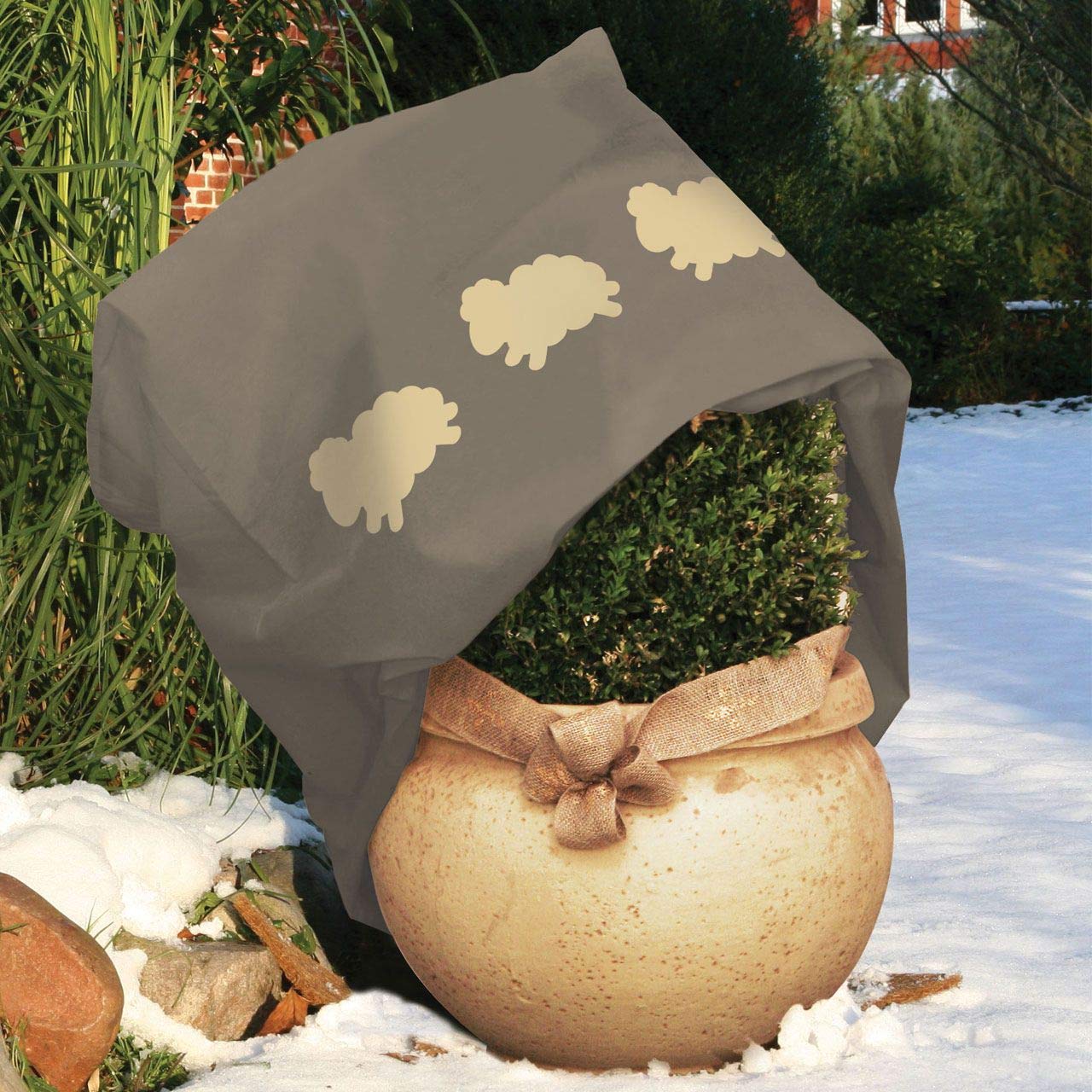 afp-winter-vlieshaube-sch-fchen-taupe-90x110-cm-pflanzensack image 2