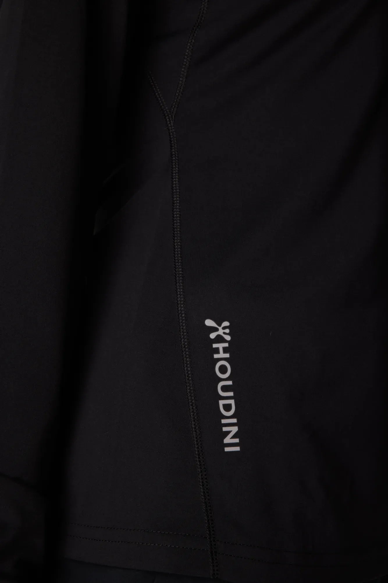 houdini-pace-air-ls-tee-langarmshirt-true-black-leicht image 5