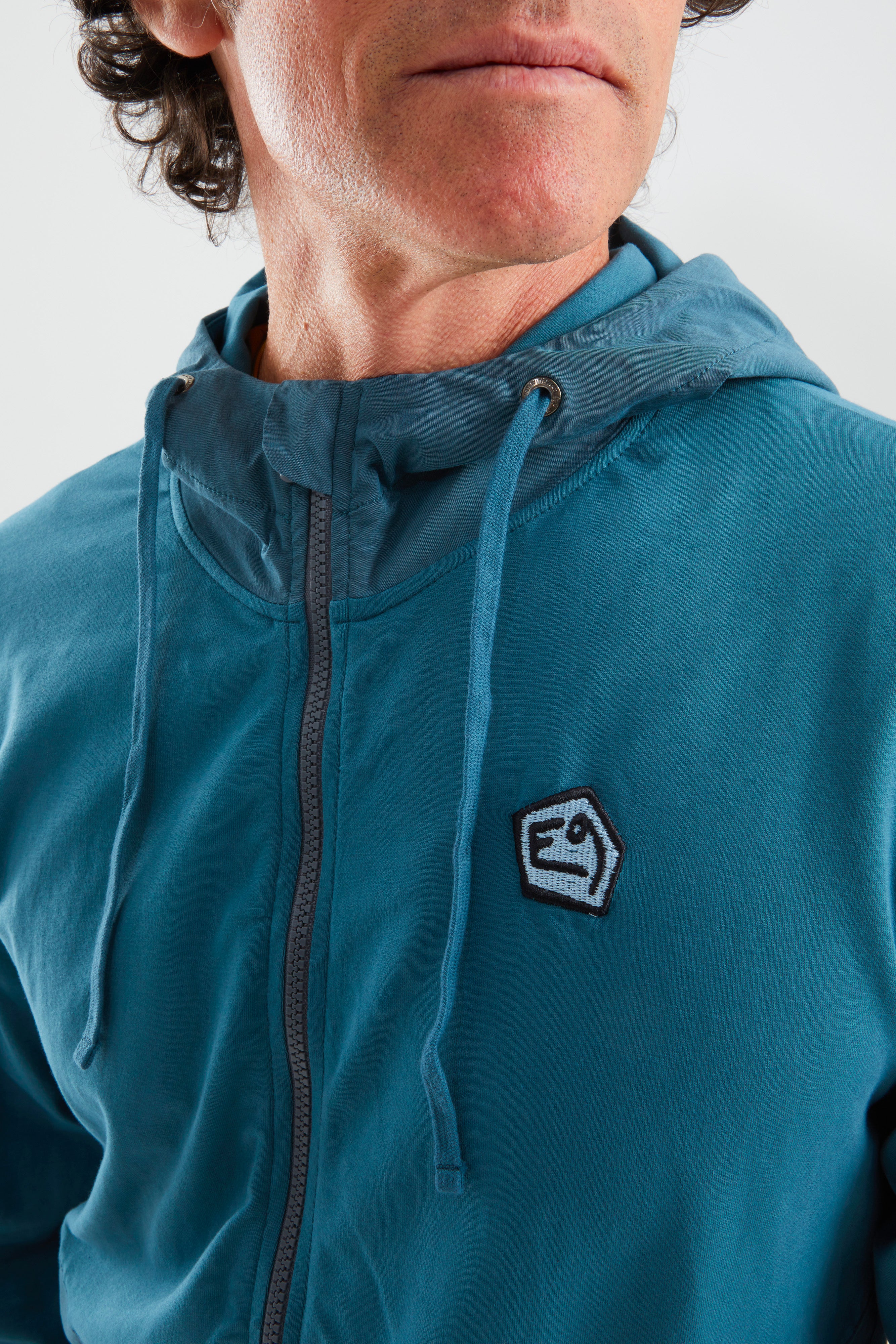 e9-s-blua-hoodie-apatite-kapuzenpulli-bio-baumwolle image 3