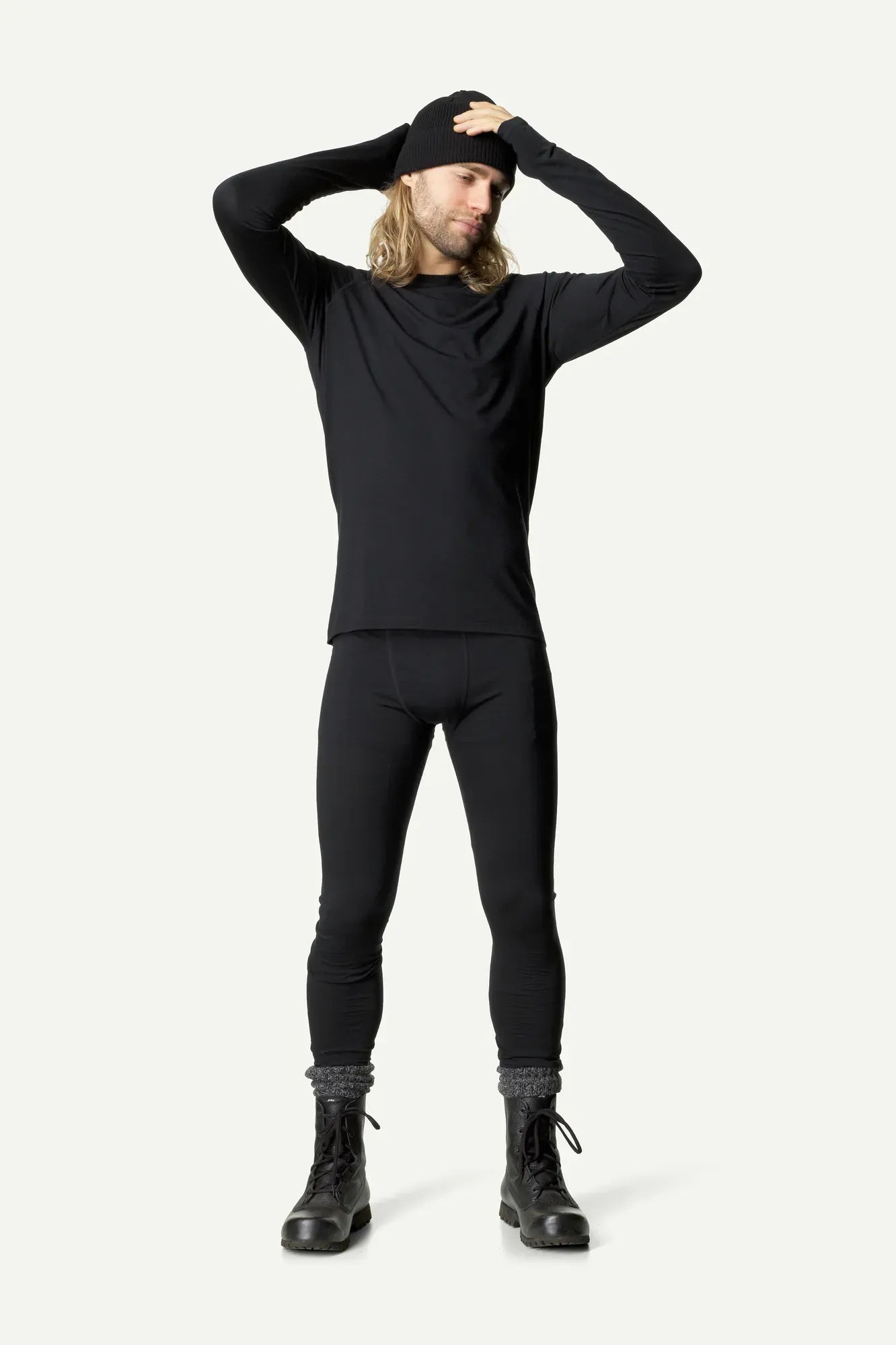 houdini-desoli-light-crew-herren-true-black-merino-150 image 7