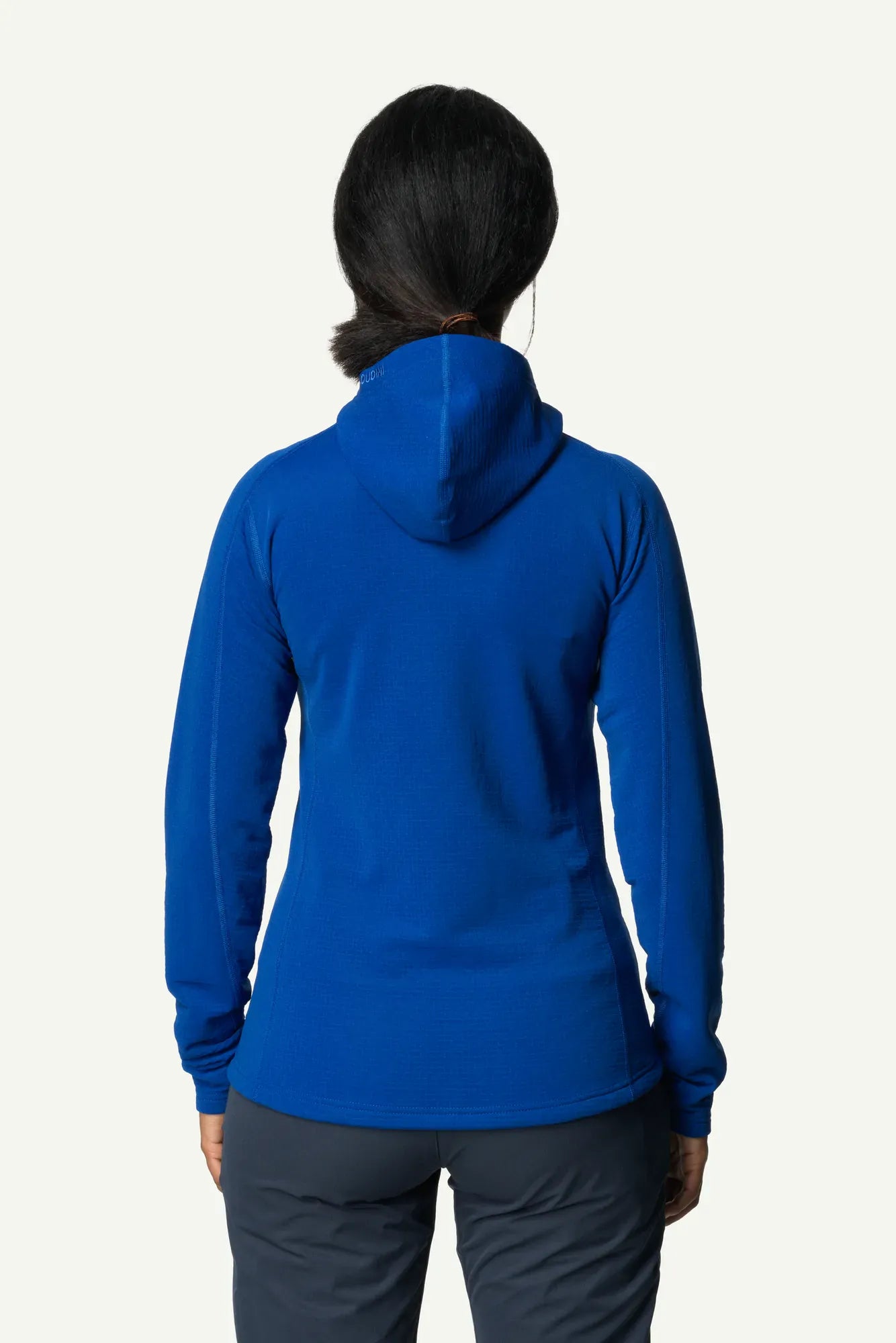 houdini-aero-houdi-fleece-hoodie-damen-true-black-warm image 8