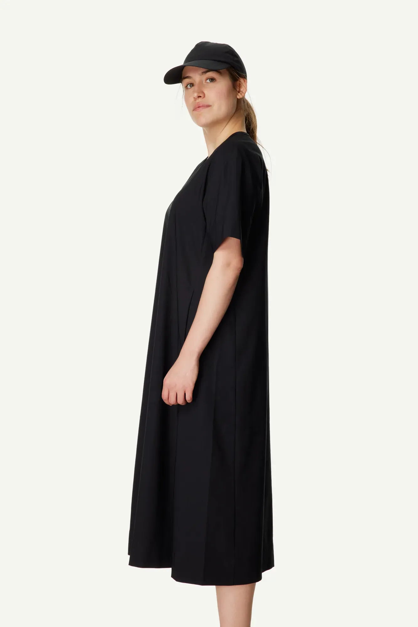 houdini-cover-dress-kleid-damen-powder-green-schnelltrocknend image 8