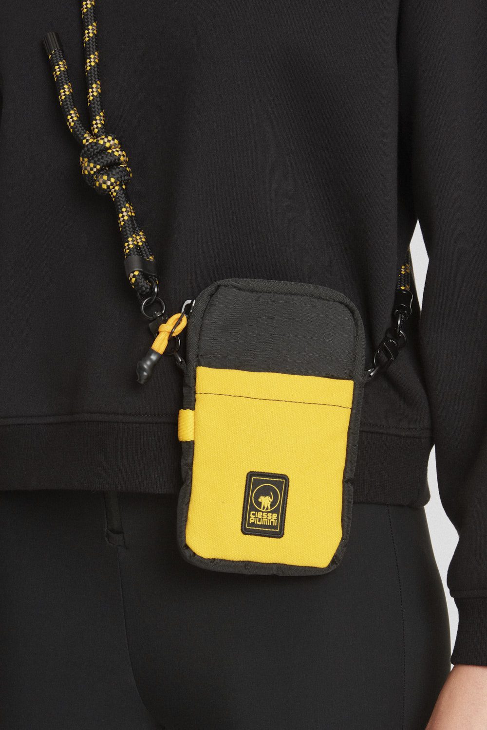 ciesse-outdoor-umh-ngetasche-schwarz-ripstop-zip image 5