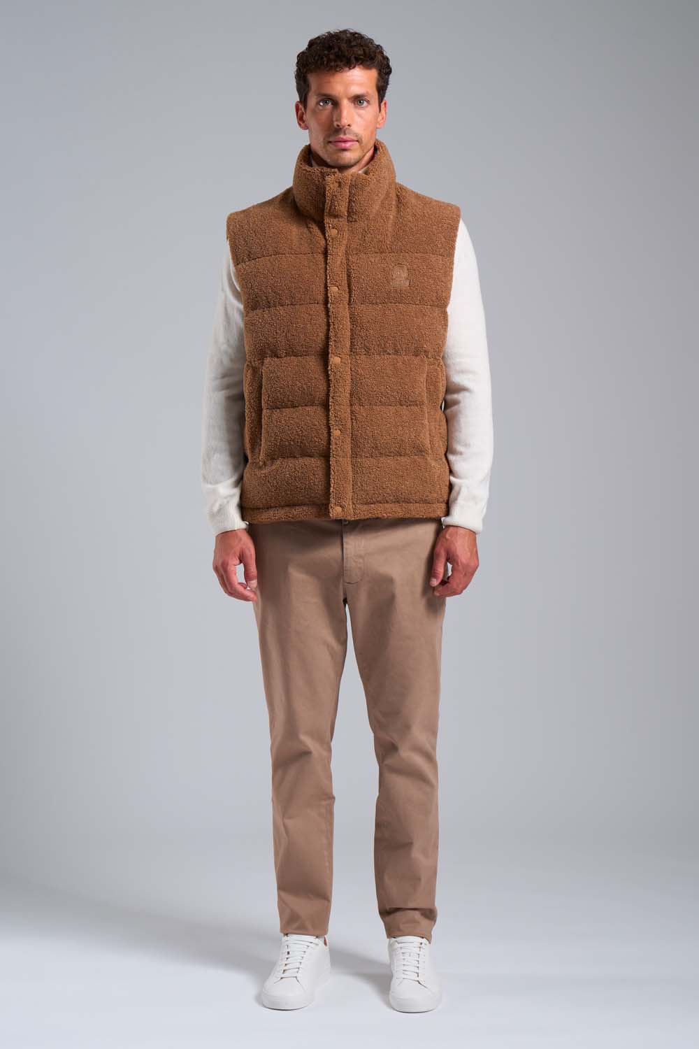 ciesse-thetis-hybrid-weste-teddy-braun-regular image 2