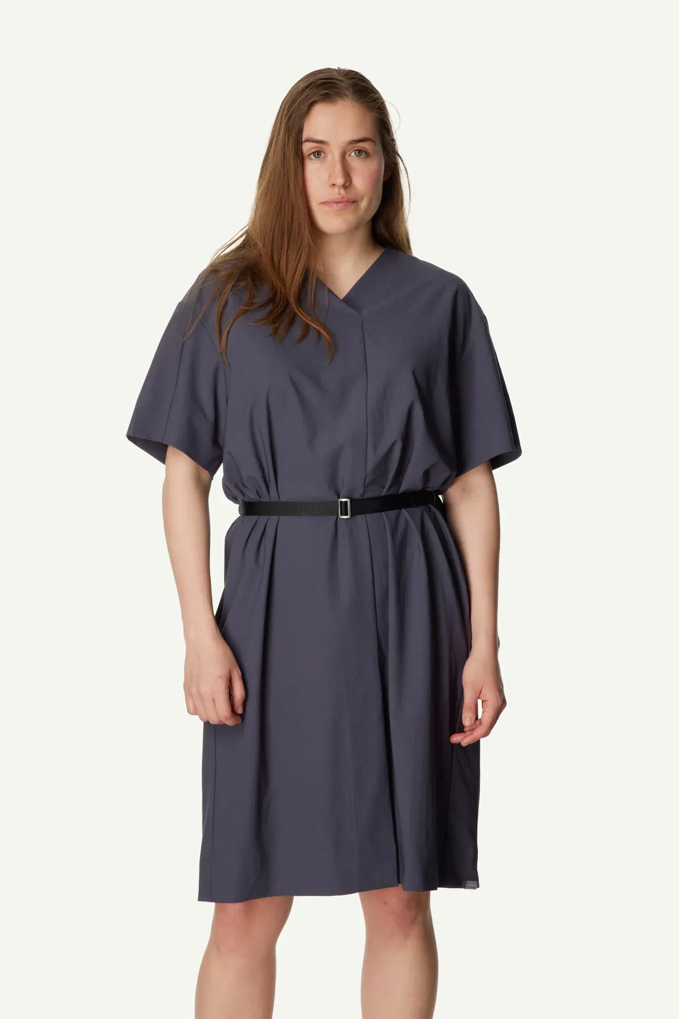 houdini-cosmo-dress-kleid-damen-true-black-leicht-packbar image 1