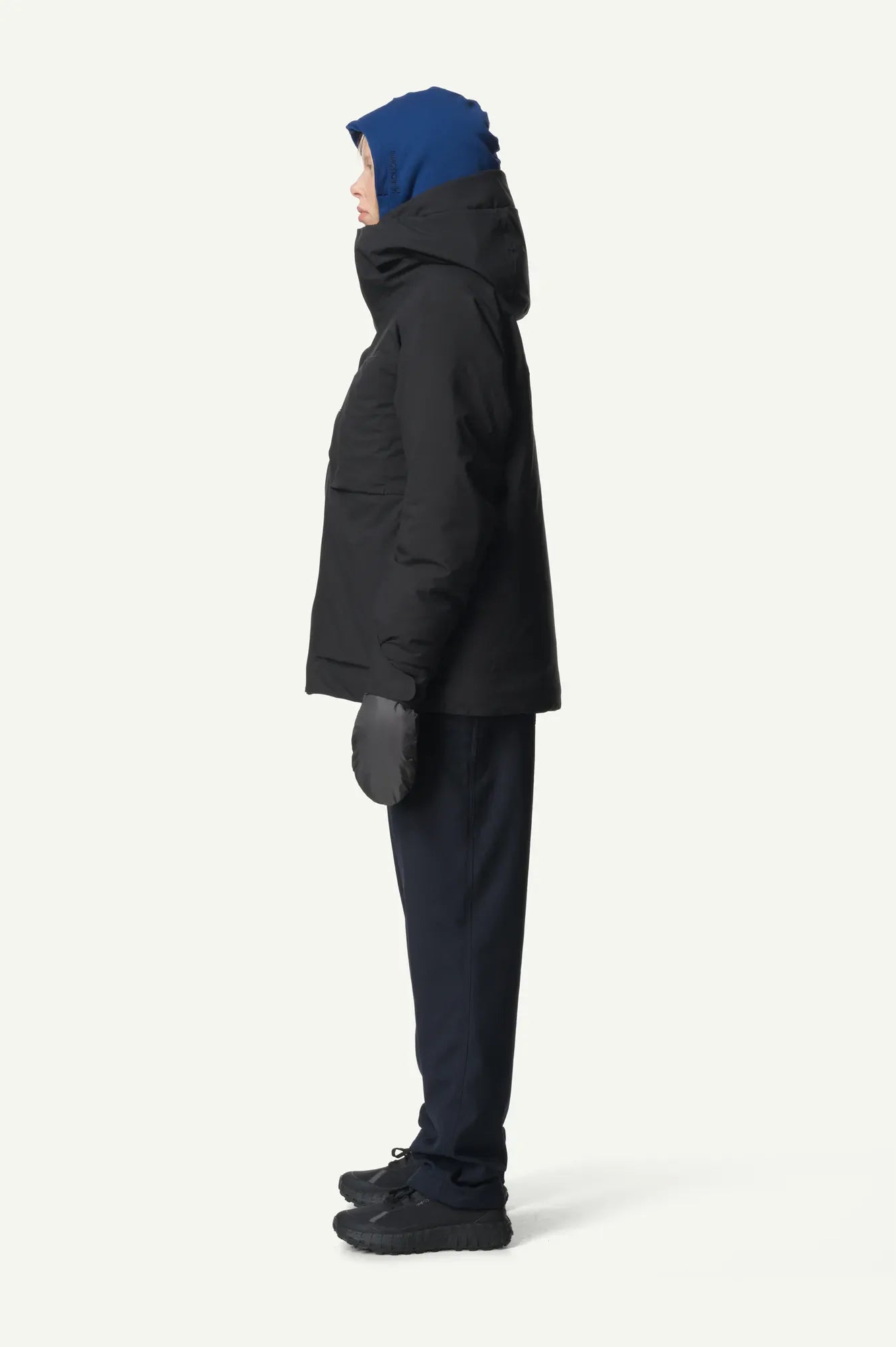 houdini-fall-in-jacket-ii-winterjacke-damen-true-black-primaloft image 3