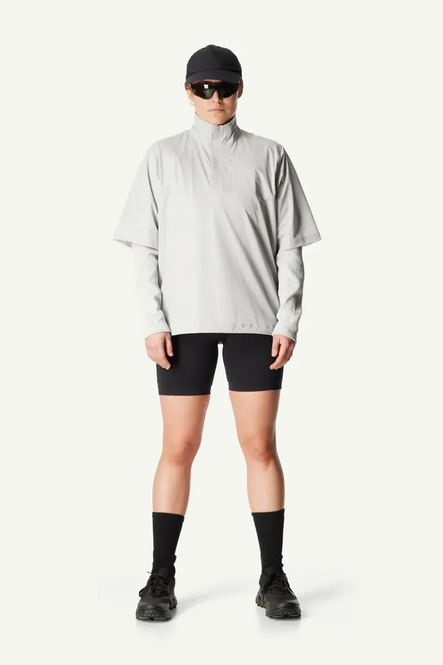 houdini-w-s-the-orange-tee-trailshirt-true-black-ultraleicht image 1