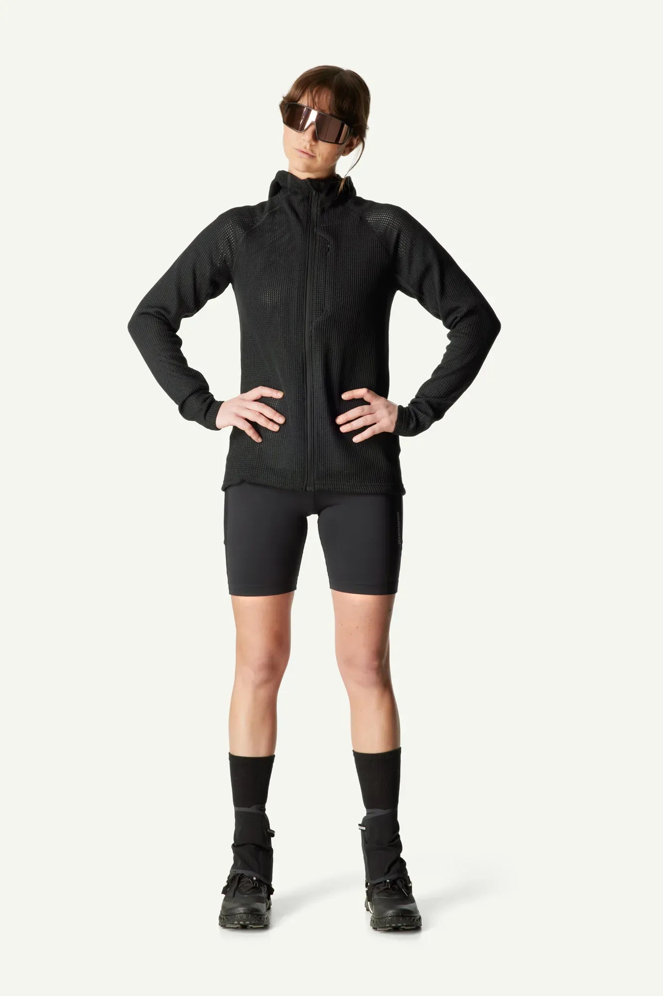 houdini-w-s-pace-flow-houdi-fleecehoodie-true-black-leicht image 2