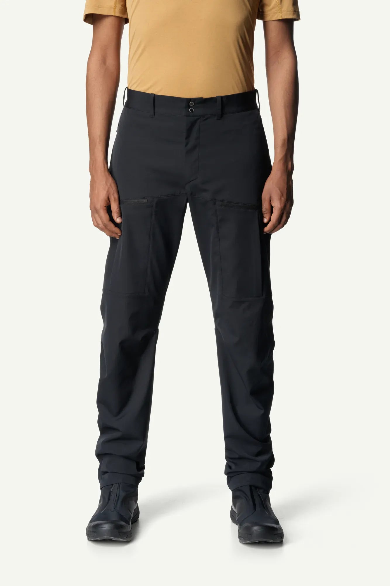 houdini-more-m-s-outdoorhose-true-black-softshell image 3