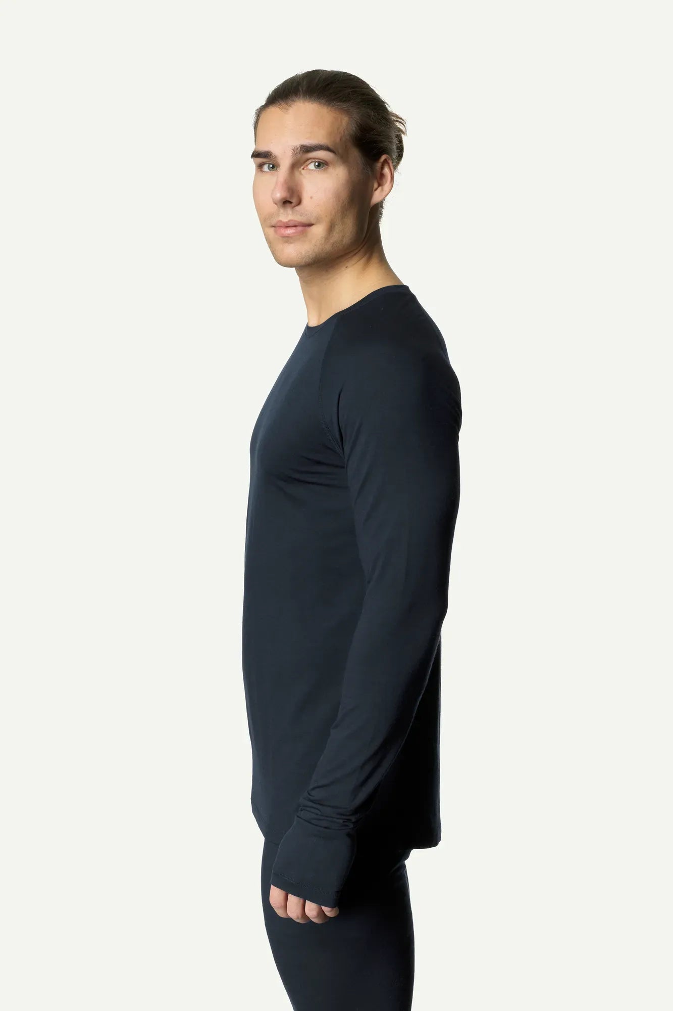 houdini-desoli-light-crew-herren-true-black-merino-150 image 2