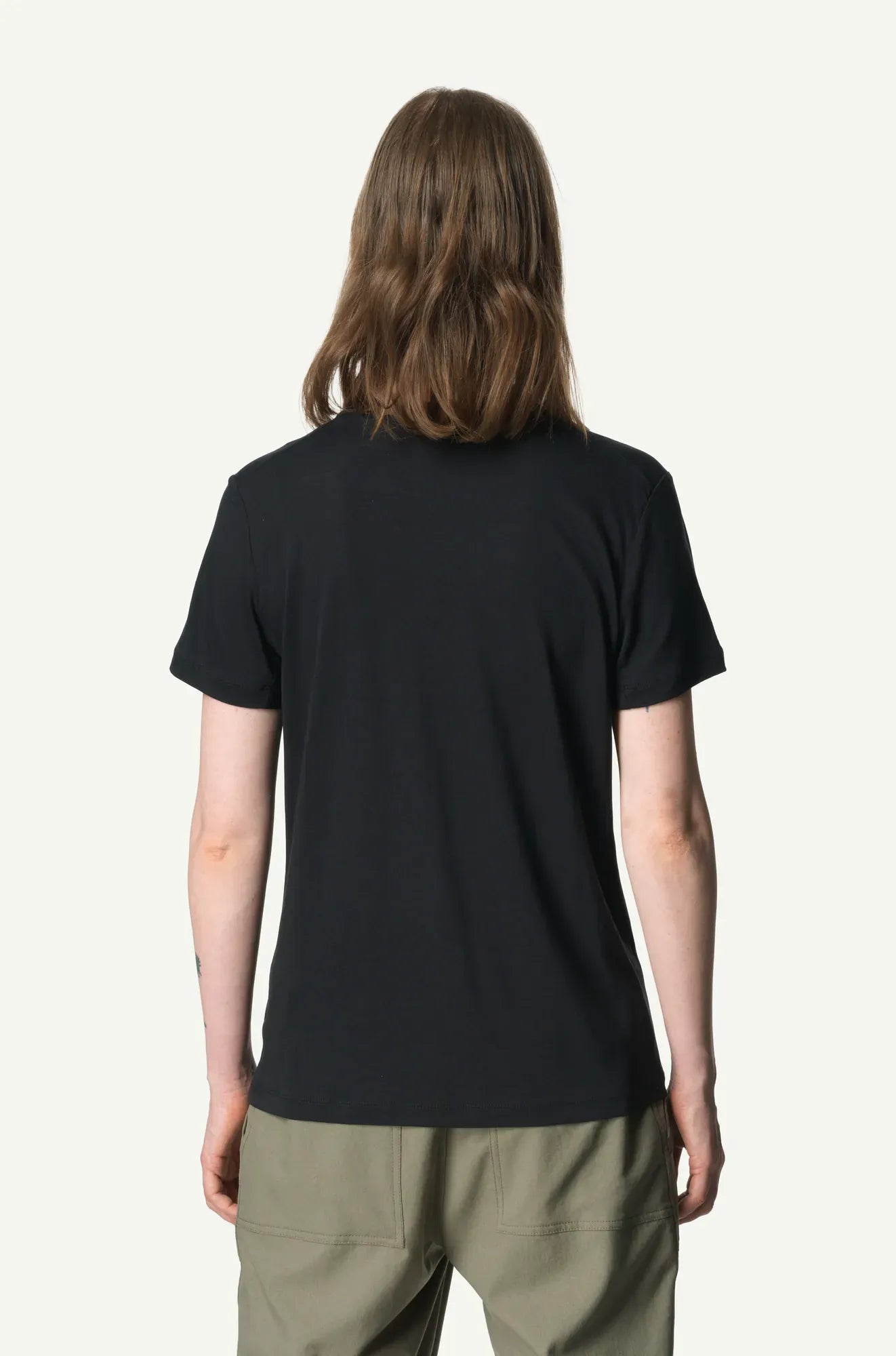 houdini-tree-message-tee-damen-t-shirt-true-black-tencel image 3