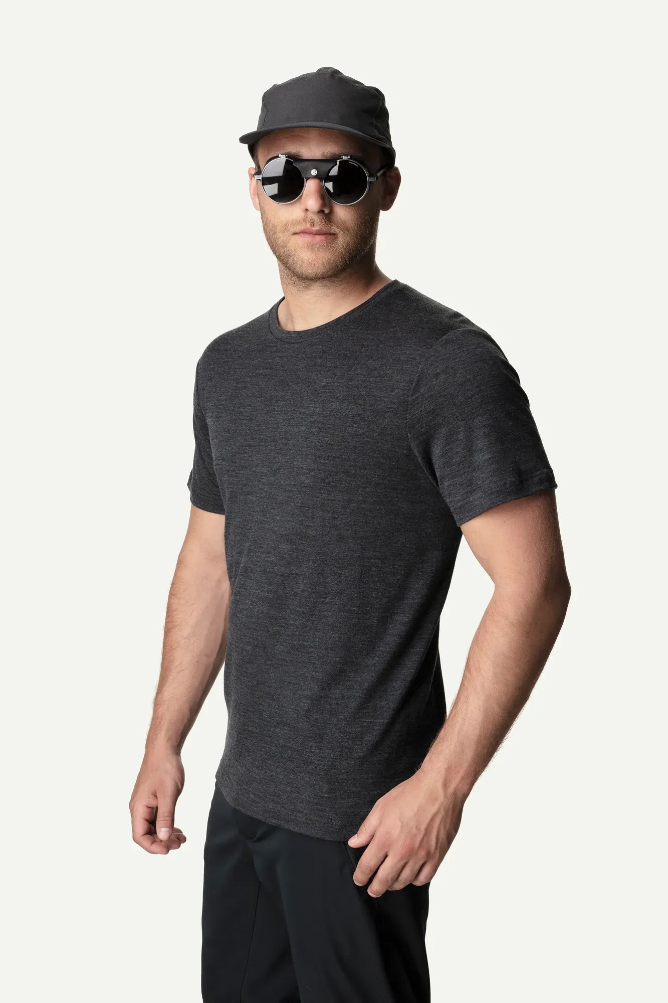 houdini-activist-m-s-activist-tee-t-shirt-true-black-merino image 5
