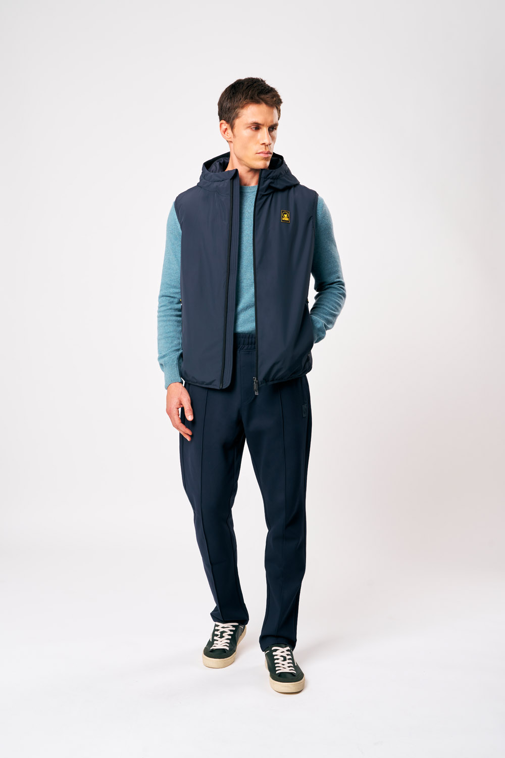 ciesse-outdoor-kenzen-steppweste-blau-kapuze-herren image 2