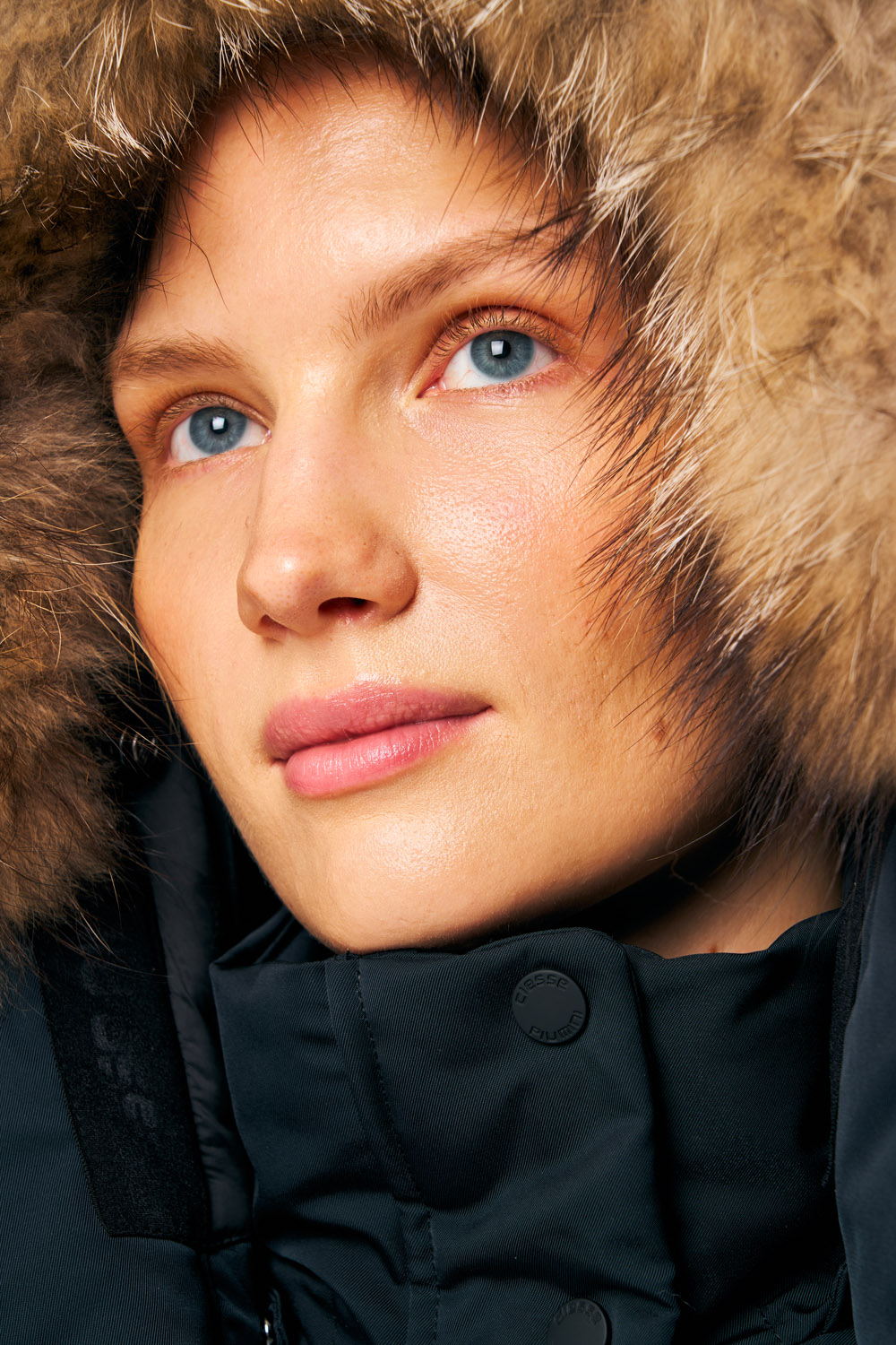 ciesse-outdoor-luana-winterparka-damen-schwarz-kapuze image 4