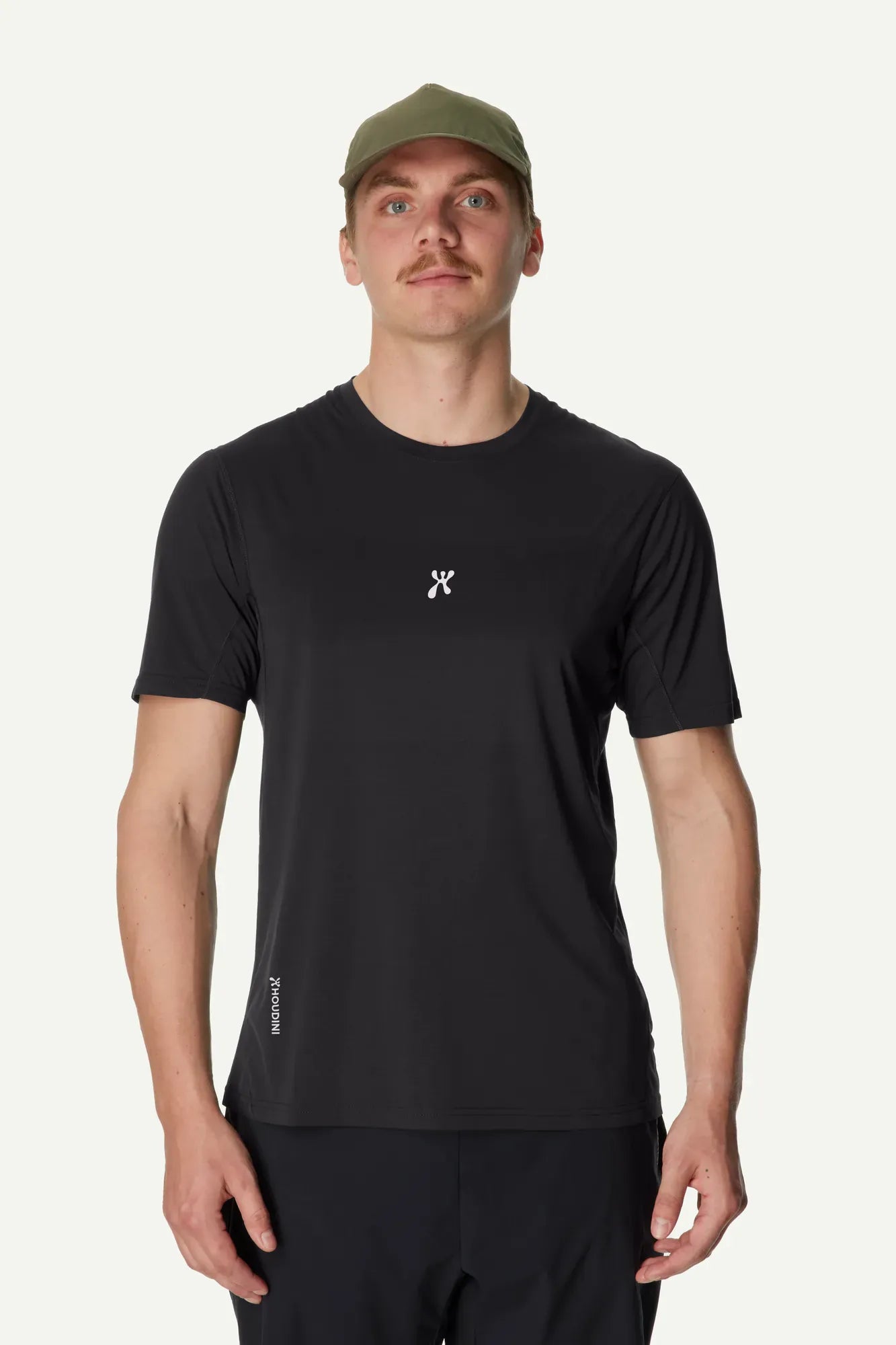 houdini-pace-air-message-tee-t-shirt-true-black-slim-fit image 1