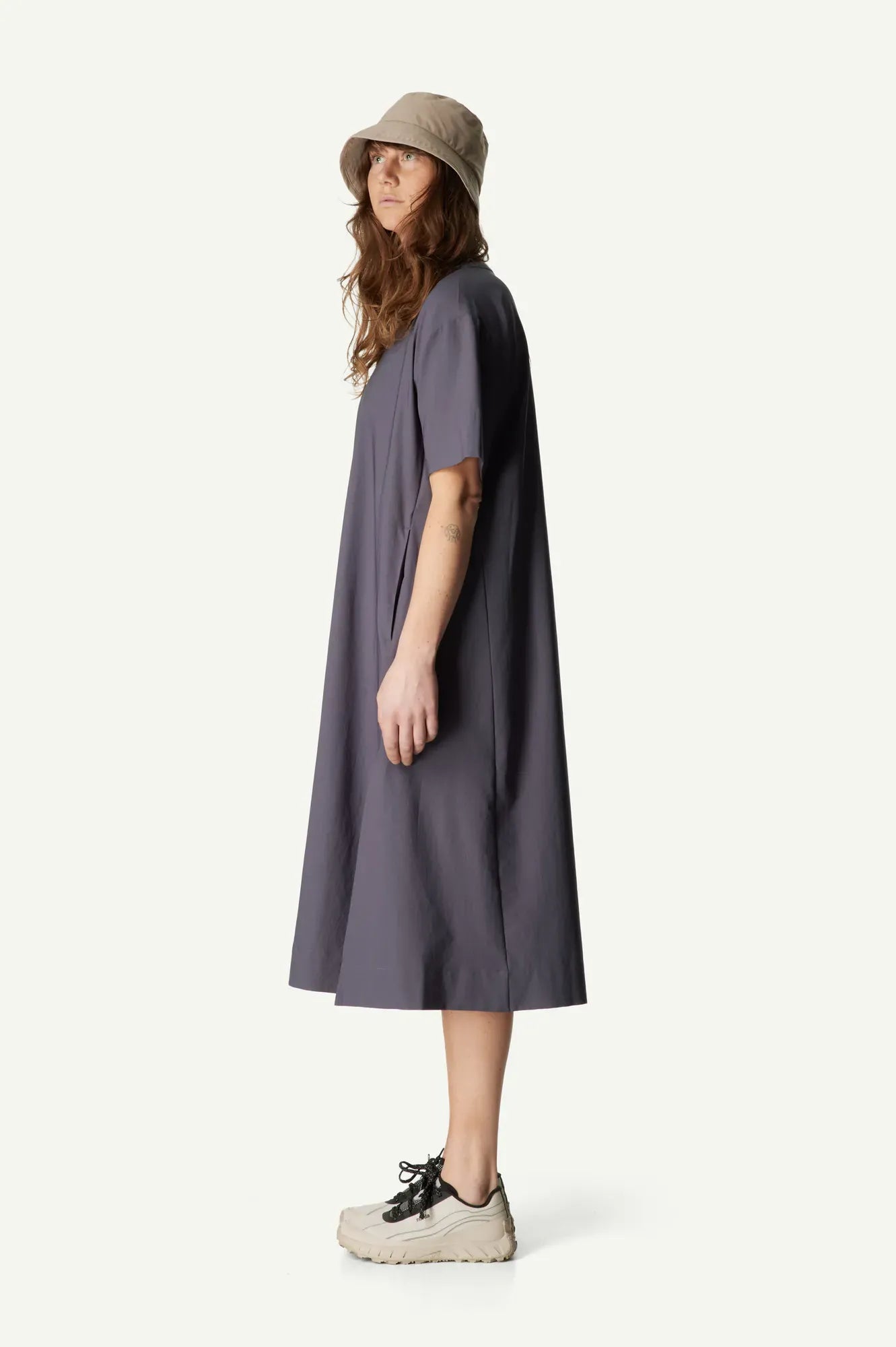 houdini-cover-dress-kleid-damen-powder-green-schnelltrocknend image 2