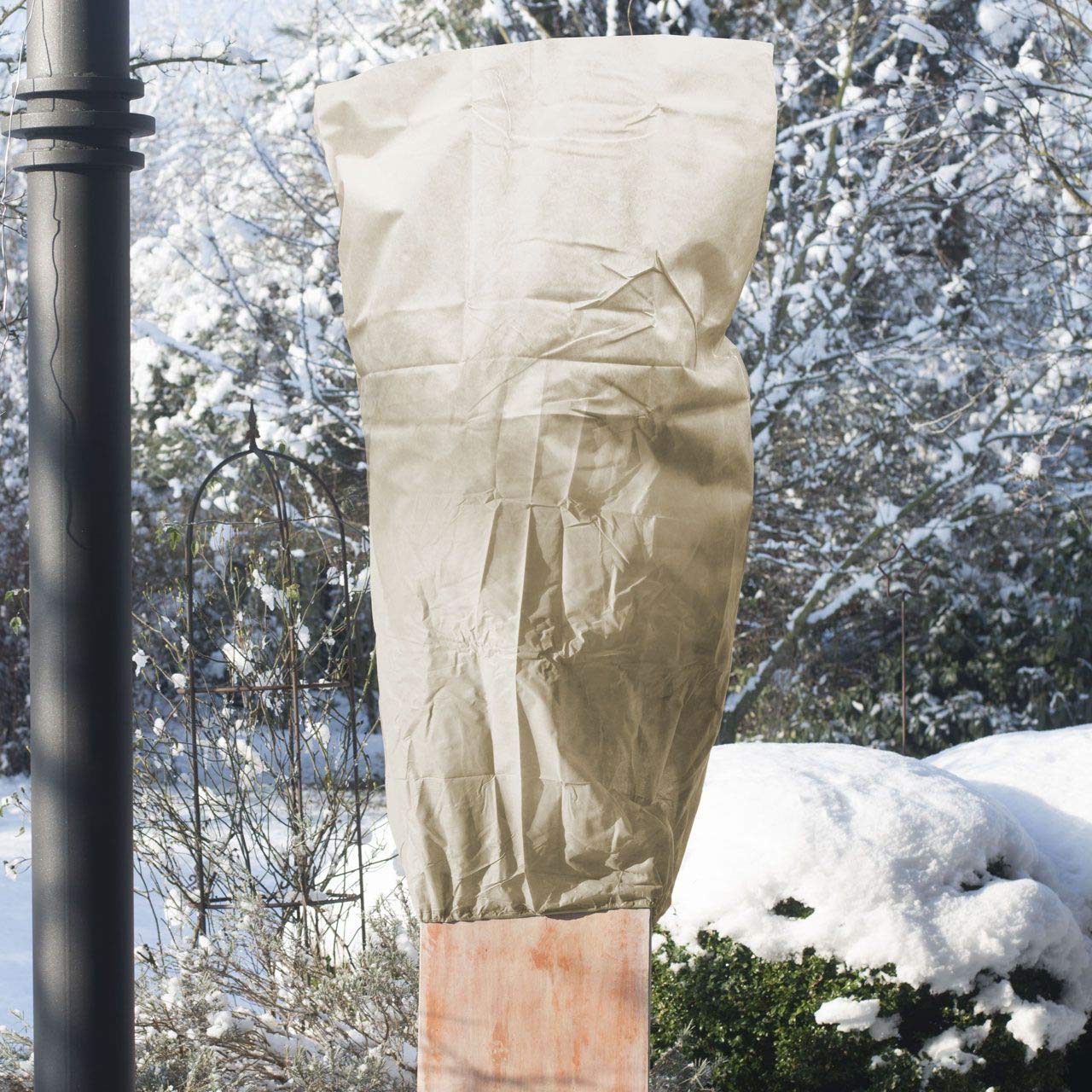 afp-winter-vlieshaube-strong-beige-120x180-cm-100g-reissverschluss image 2