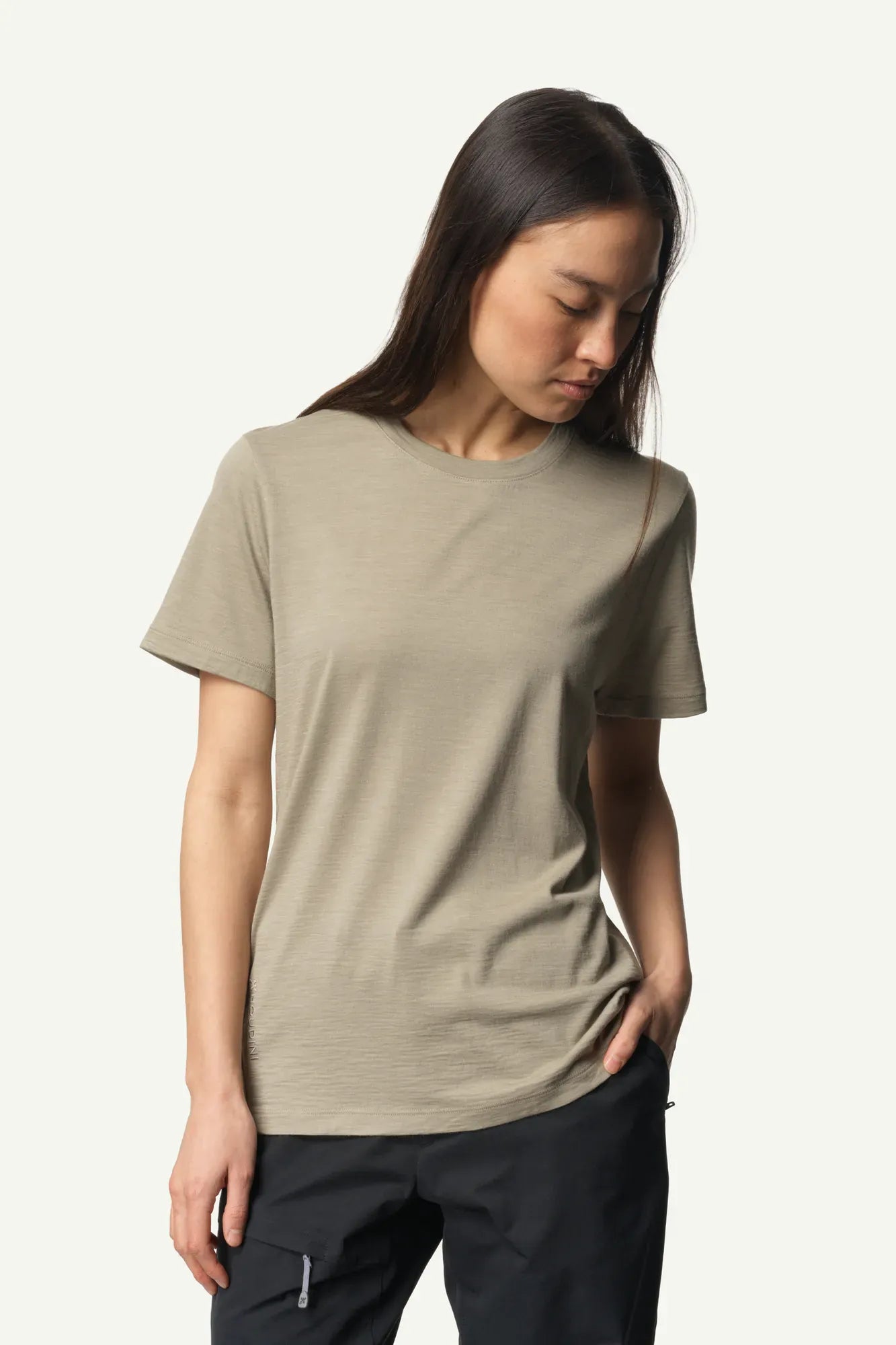 houdini-puremerino-tee-t-shirt-damen-true-black-merino image 6