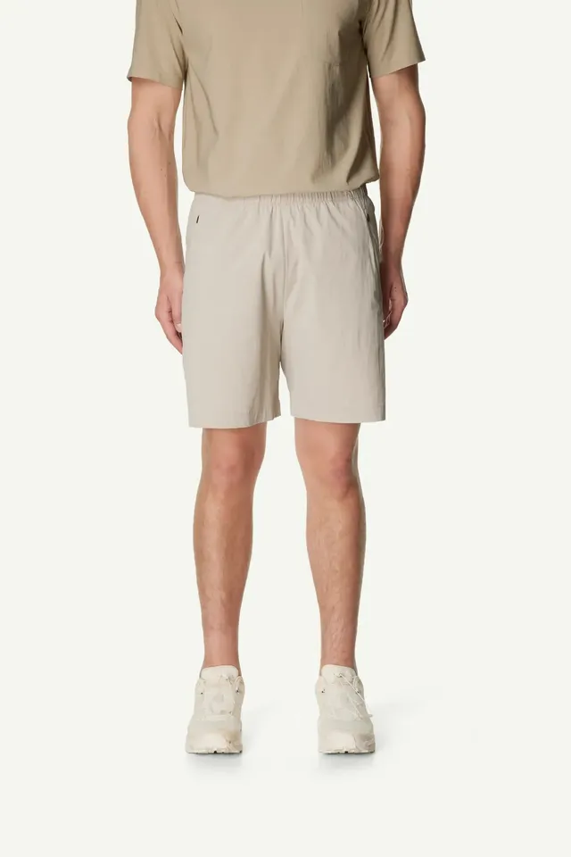 houdini-m-s-liquid-shorts-shorts-herren-true-black-robust image 1