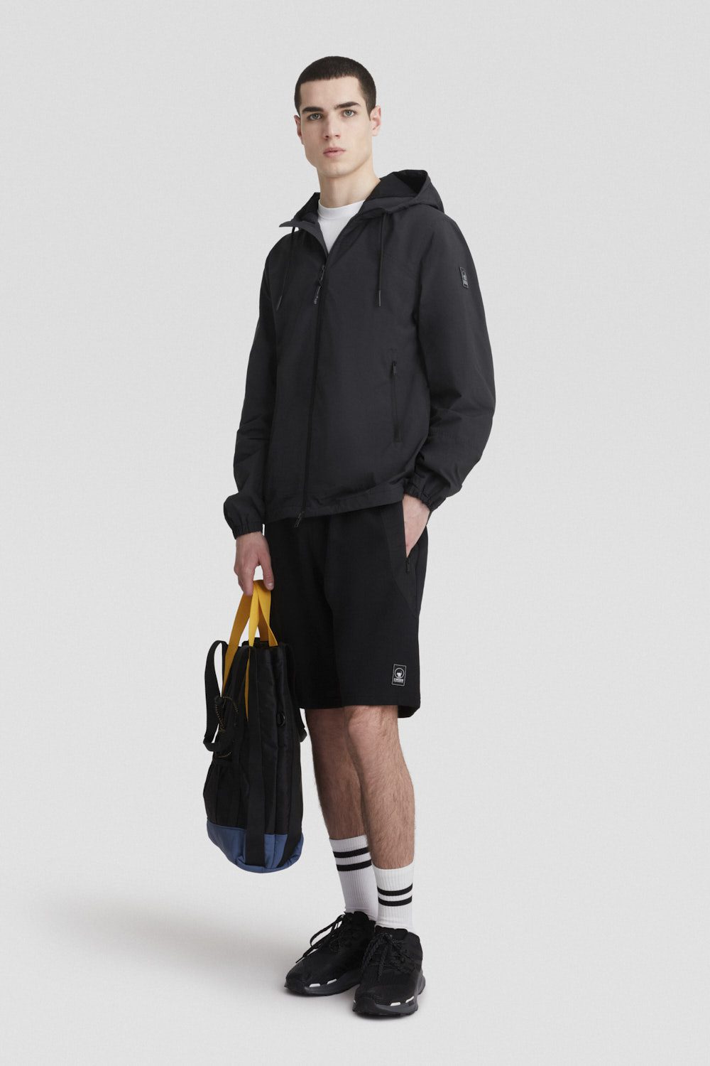 ciesse-outdoor-windjacke-schwarz-wasserdicht-packbar-recycelt image 1