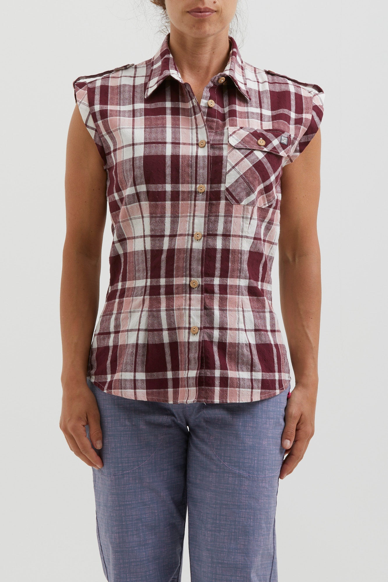 e9-fiore-tank-top-apple-check image 1