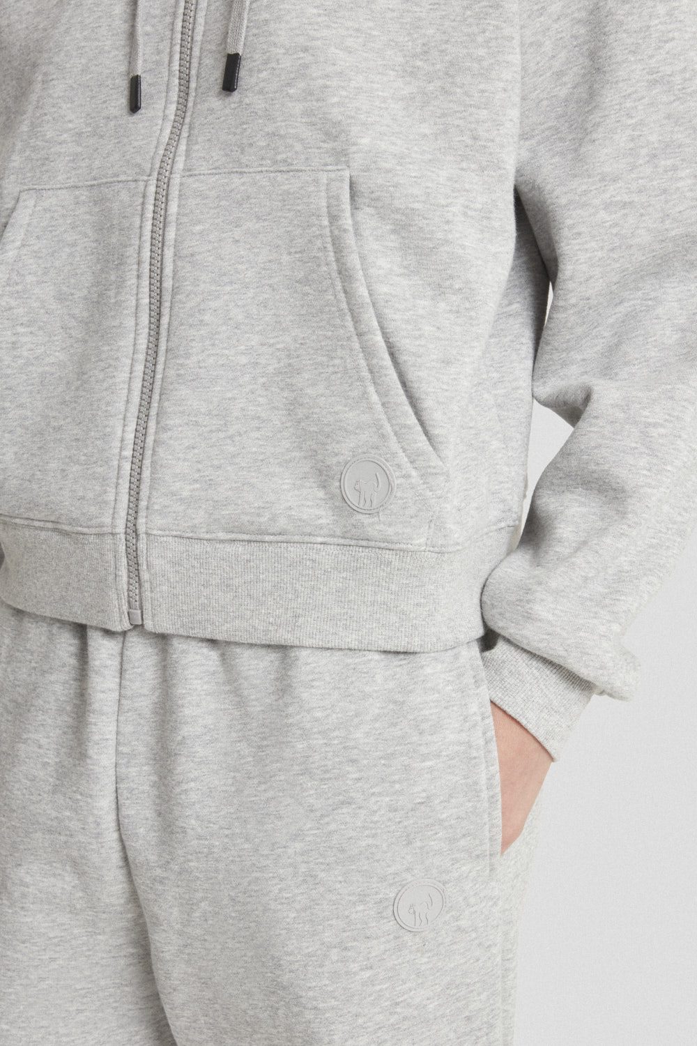 ciesse-outdoor-sweatjacke-grau-kapuze-rei-verschluss image 3