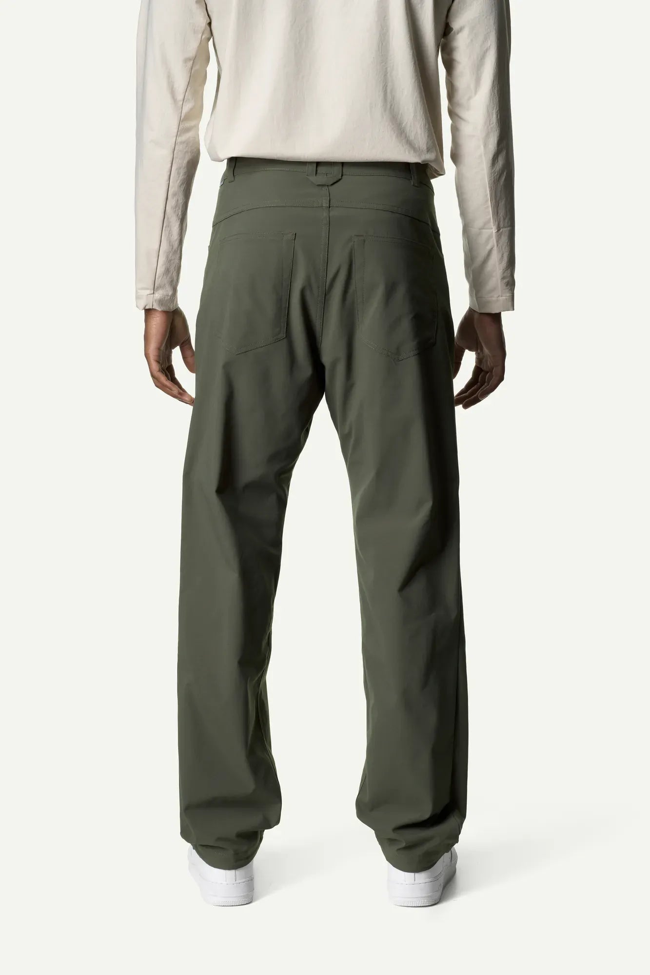 houdini-dock-pants-herren-outdoorhose-baremark-green-robust image 4