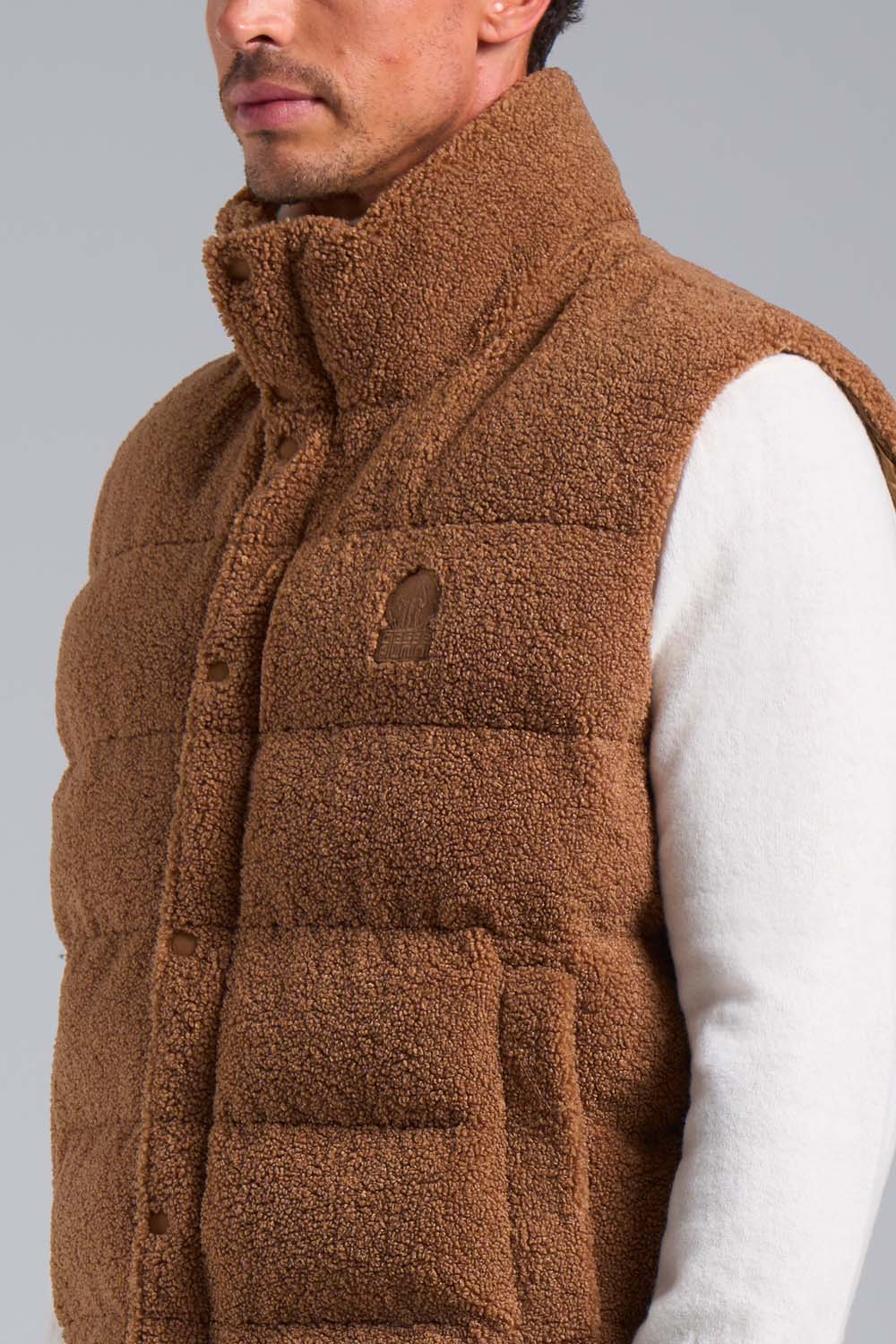 ciesse-thetis-hybrid-weste-teddy-braun-regular image 4