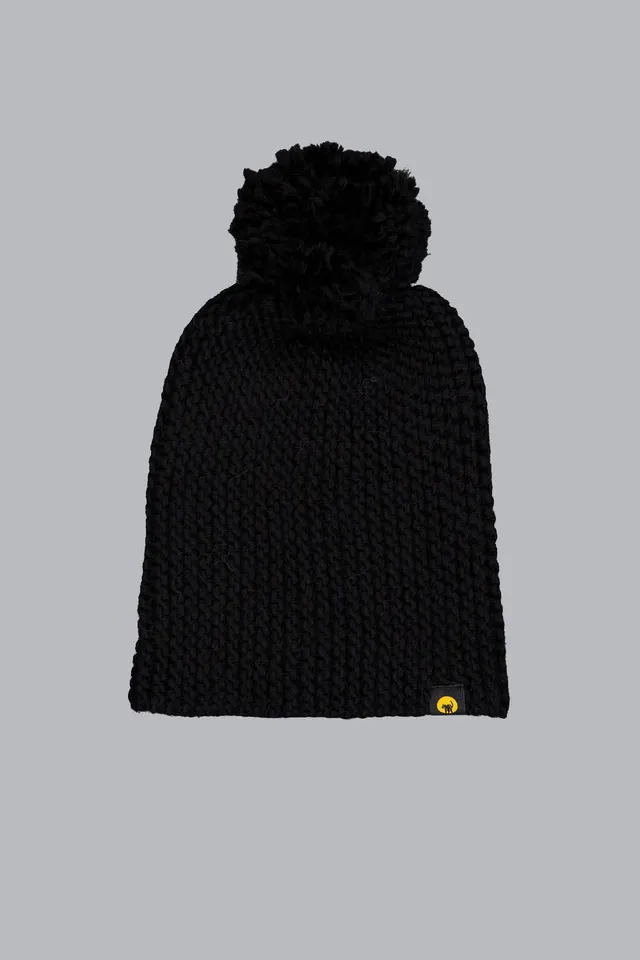 ciesse-licy-m-tze-schwarz-strick-mit-bommel image 1