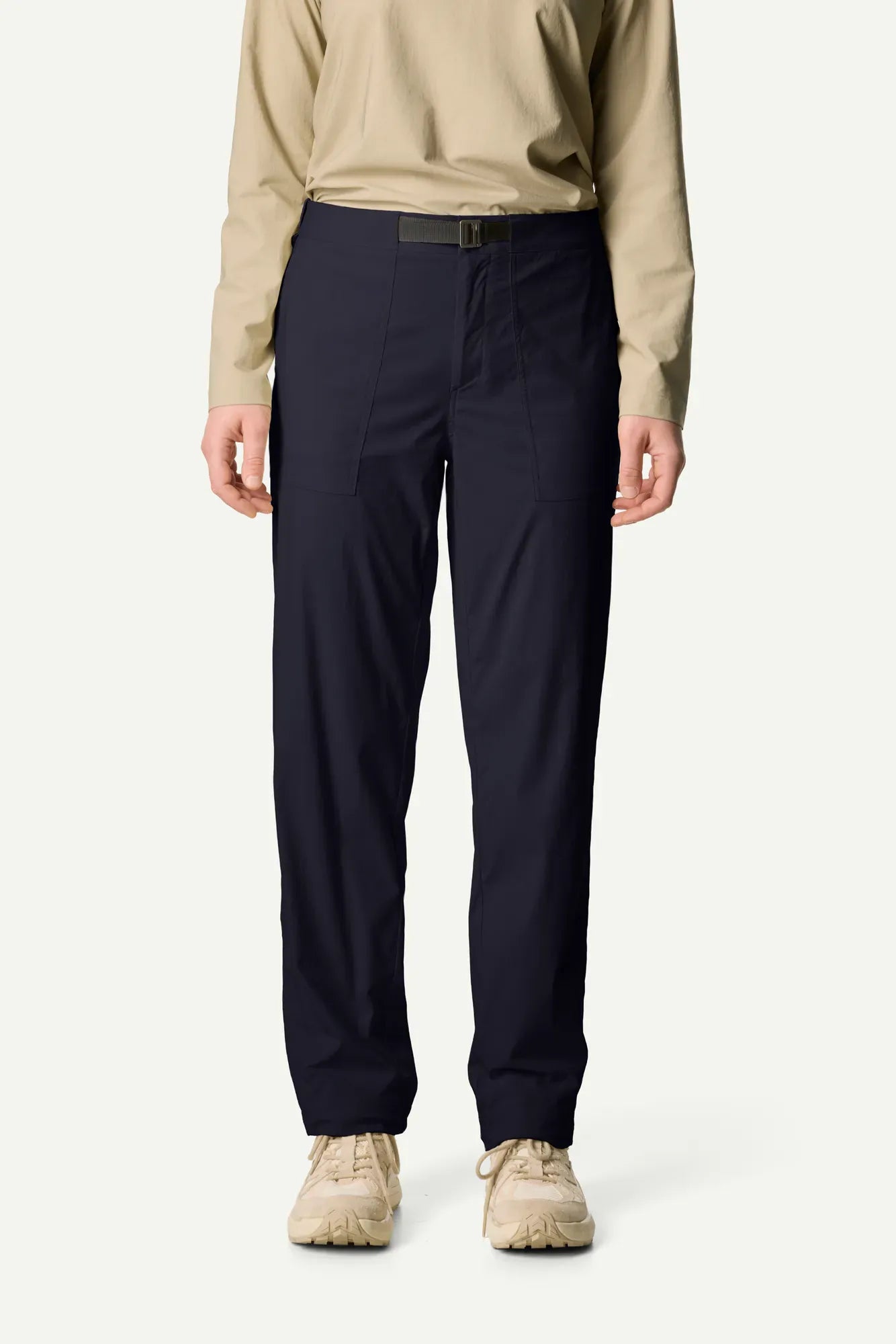 houdini-w-s-liquid-chore-pants-outdoorhose-true-black-recycelt image 4