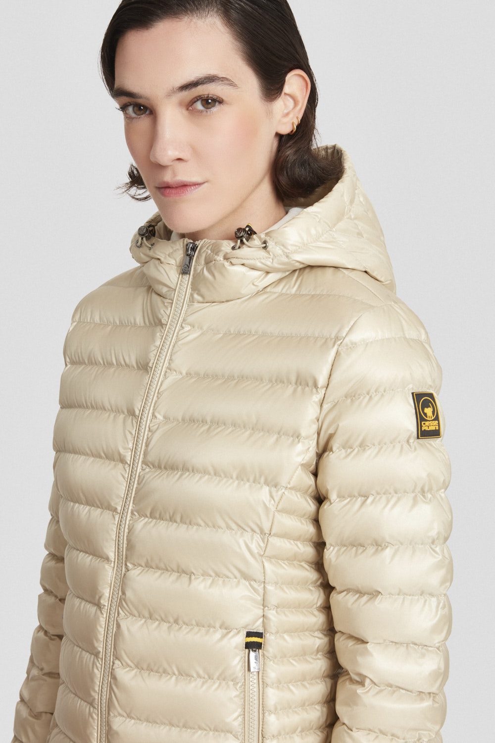 ciesse-outdoor-piumini-leichte-daunenjacke-beige-mit-kapuze image 3