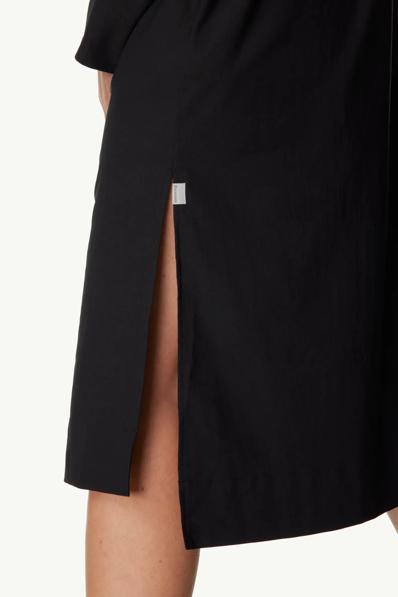 houdini-route-shirt-dress-ii-sommerkleid-true-black image 8