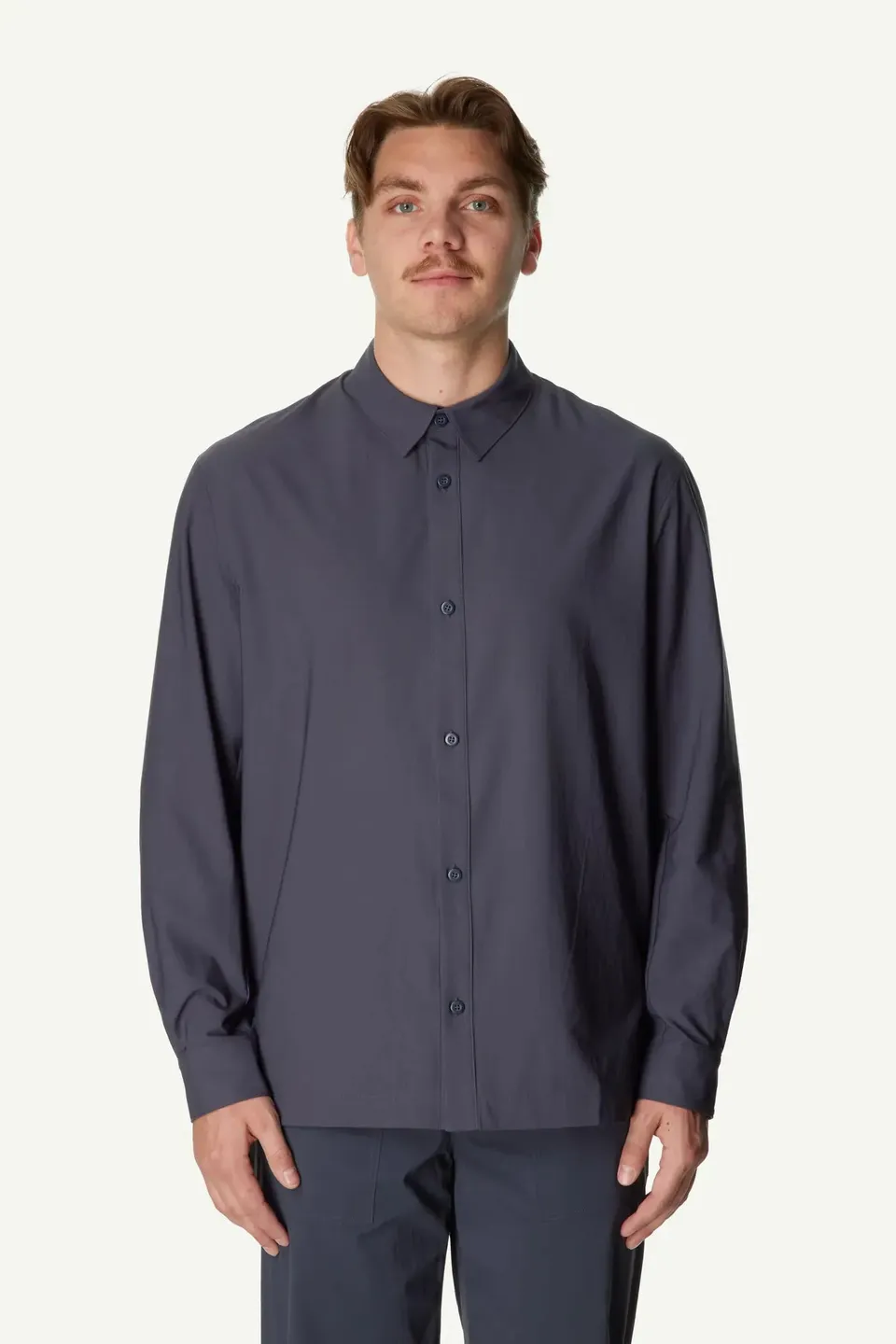 houdini-symbio-base-shirt-langarmshirt-herren-true-black-schnelltrocknend image 1