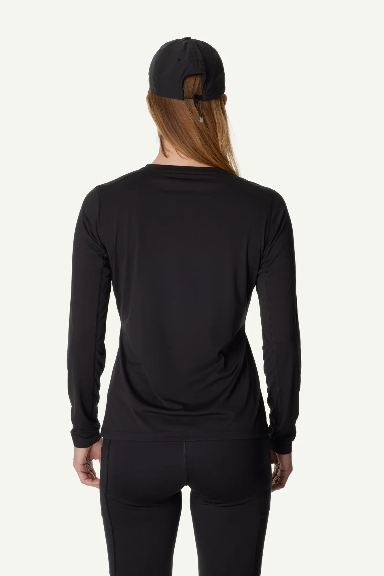 houdini-pace-air-ls-tee-langarmshirt-true-black-leicht image 3