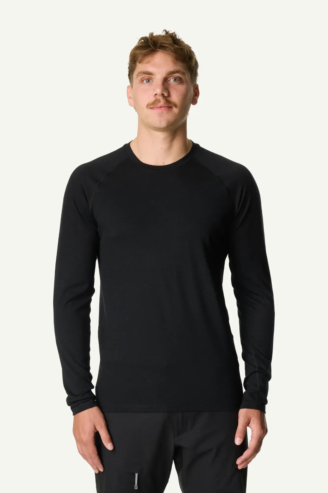 houdini-puremerino-crew-langarmshirt-true-black-merino image 1